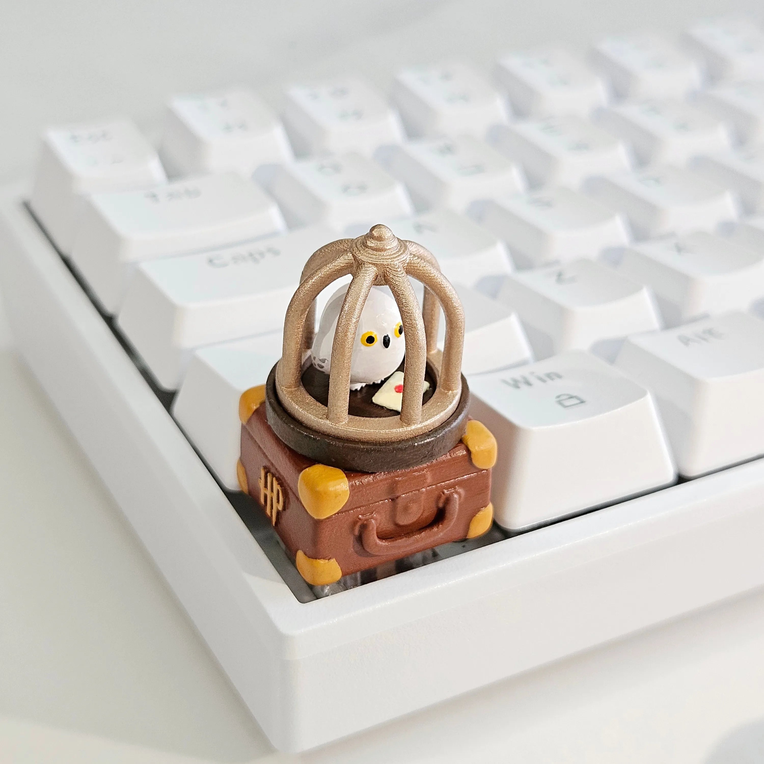 Harry Potter merchandise, Hedwig luggage, resin coated keycaps, mechanical keyboards, personalized decorative keycaps