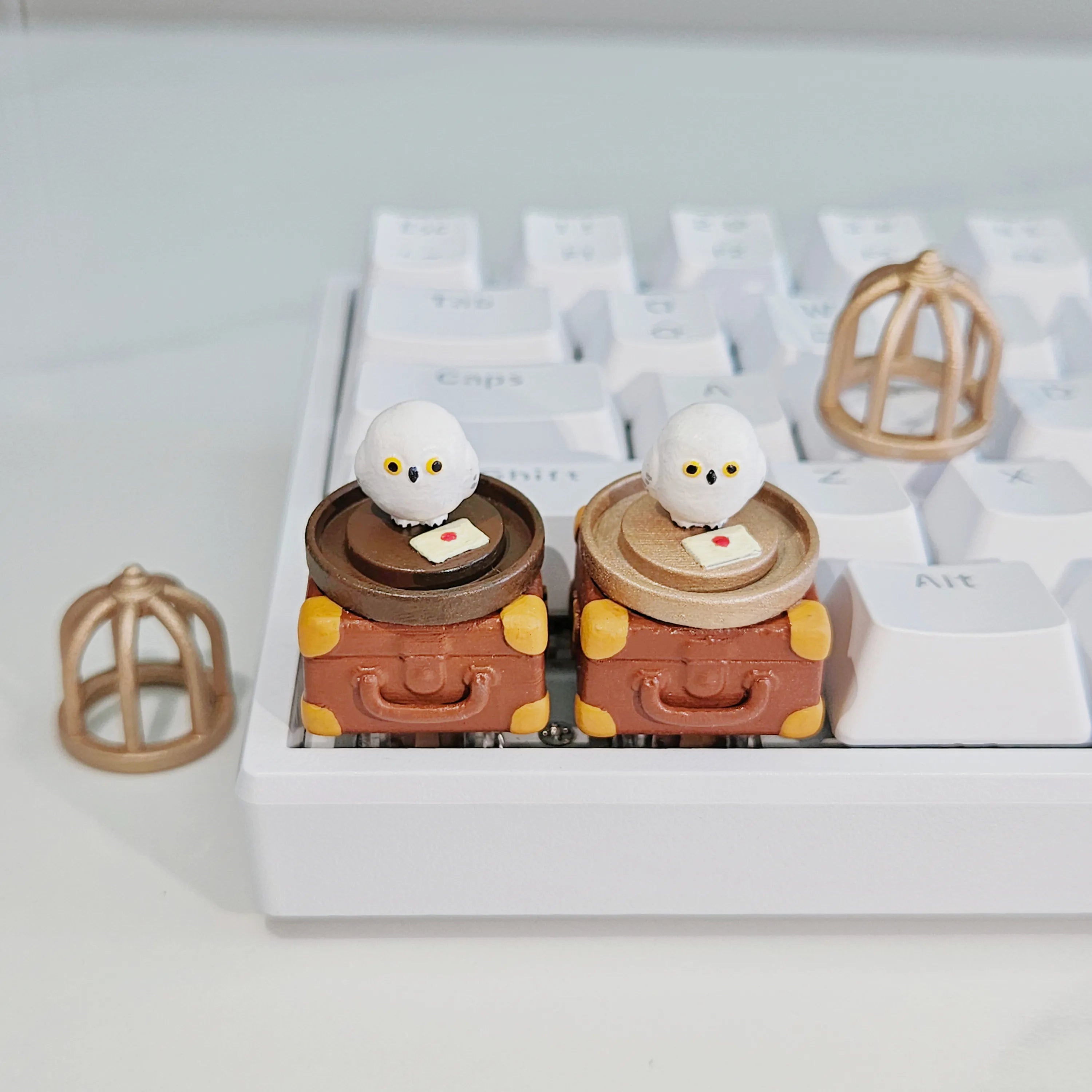 Harry Potter merchandise, Hedwig luggage, resin coated keycaps, mechanical keyboards, personalized decorative keycaps