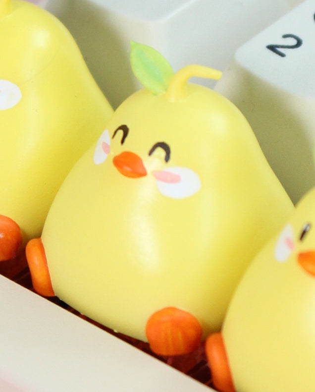 Infinite warmth, beautiful pear resin coated keycaps, creative and cute keycaps, decorative keycaps