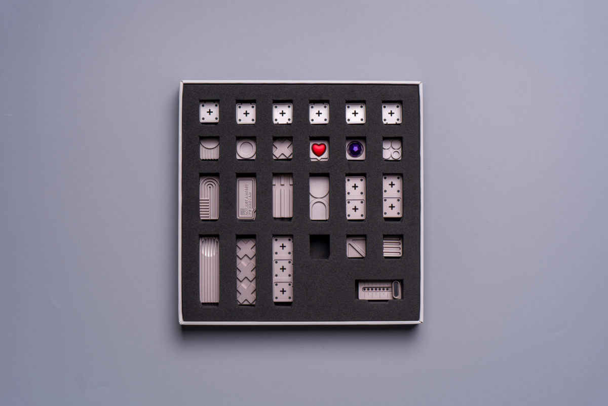 SH2PE Vera Metal Personalized Keycap Combination Set, Metal Simple Pattern Decorative Keycaps