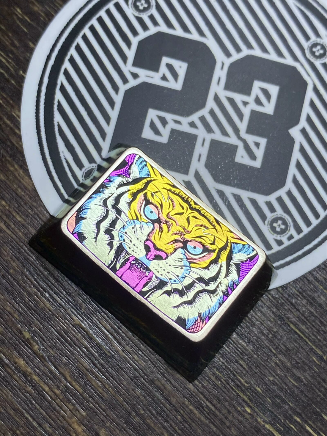 Tiger Head Colored Titanium Alloy Precision Carving,1.5U Ctrl,Alt/TAB