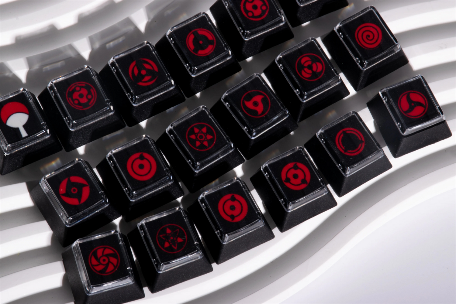 Naruto,Sharingan, 18 piece set of fully heat sublimated transparent caps, personalized keycap combination set