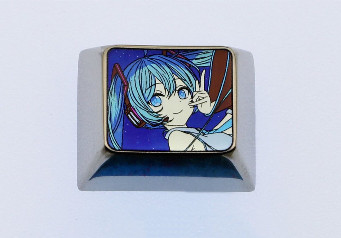 Hatsune Miku 1.25U color titanium alloy engraving key cap, mechanical keyboard decorative key cap.