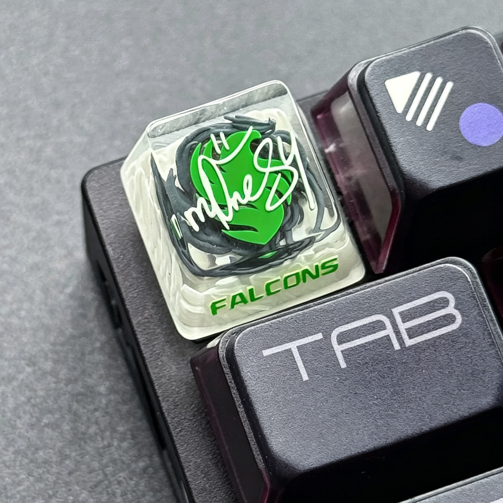 CS2 Theme Team Falcons, Team Signature Series, Crystal Resin Personalized Keycaps, Mechanical Keyboard FPS Game Decorative Keycaps