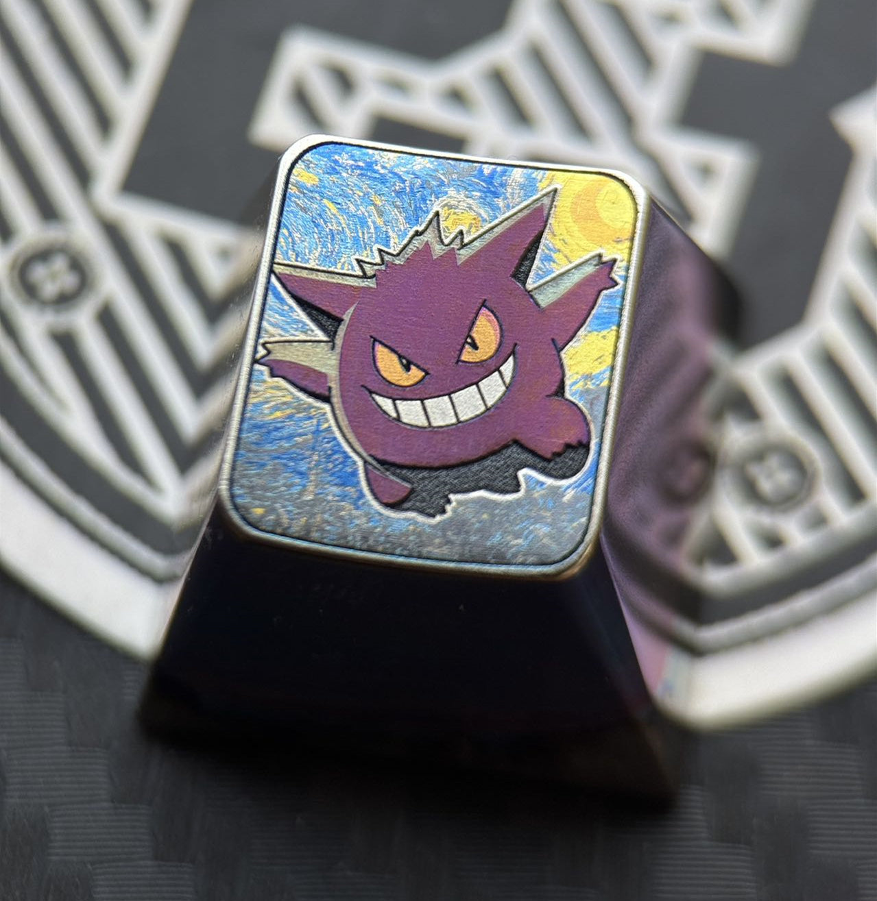 Dreamy gengar, colorful titanium alloy metal carved keycaps, personalized keycaps, mechanical keycaps decorative keycaps