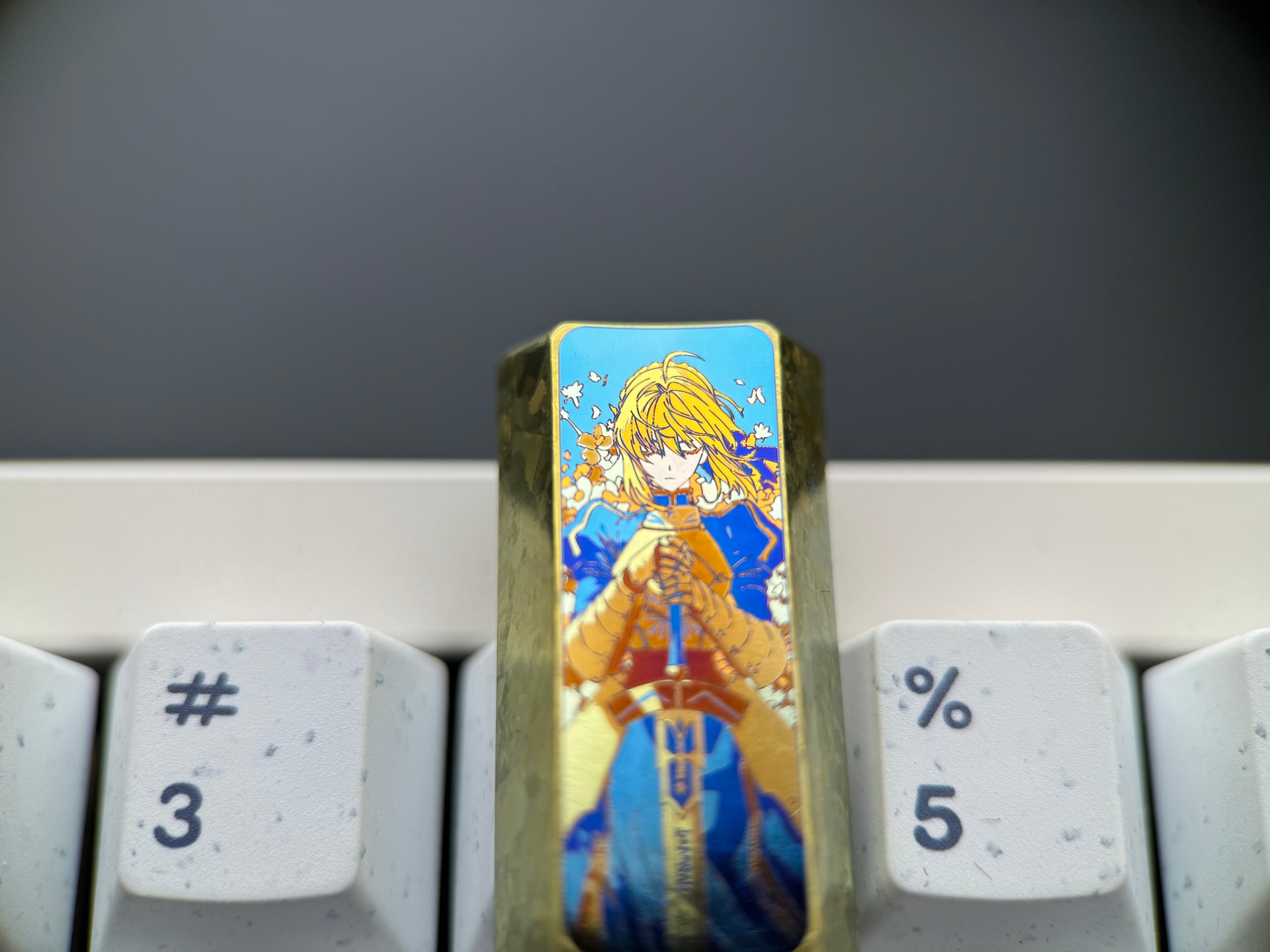 Vertical 2U+number key, pad enter key, Saber, Titanium alloy 2U metal personalized keycaps, keycaps for anime, gaming, and movie peripherals