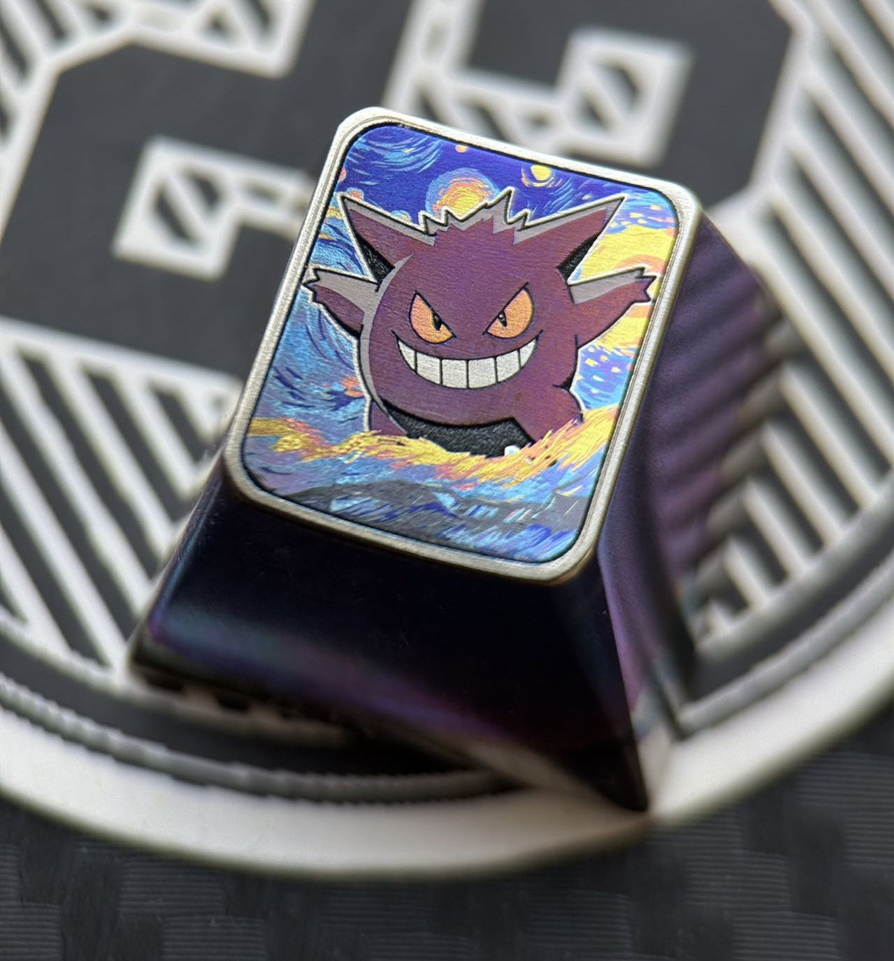 Dreamy gengar, colorful titanium alloy metal carved keycaps, personalized keycaps, mechanical keycaps decorative keycaps