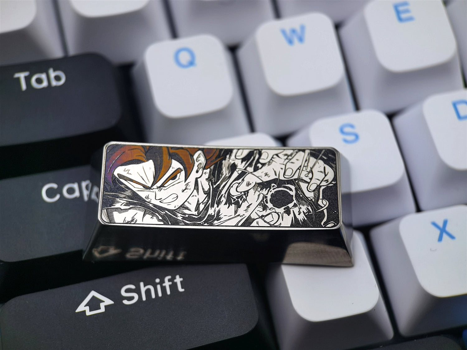 Dragon Ball,Son Goku, Titanium alloy plain carving, personalized keycaps, keyboard decorative keycaps