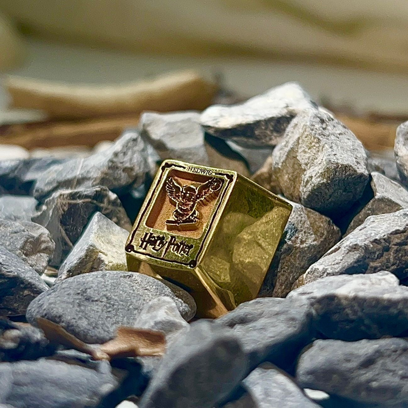 Harry Potter series, 1U brass college badge personalized keycaps, metal custom art keycaps, movie peripheral keycaps