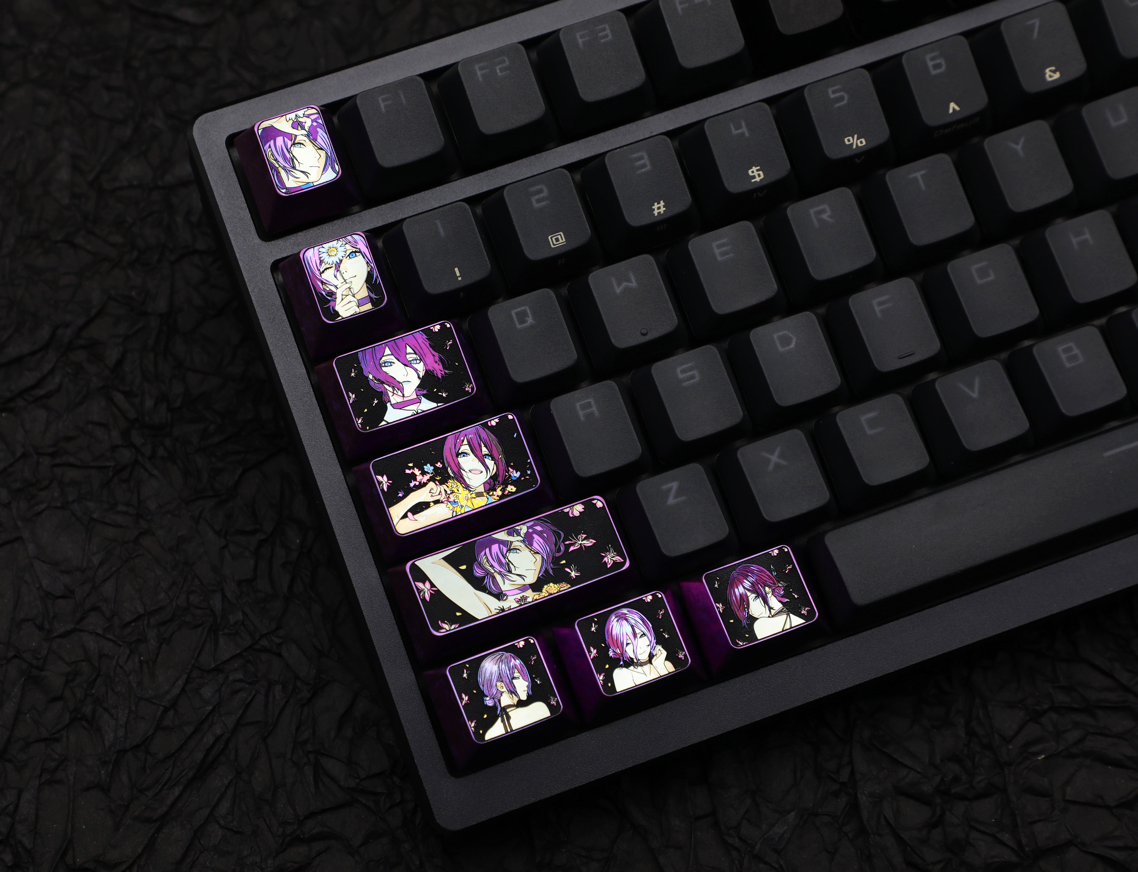 Chainsaw Man,Reze, Titanium alloy personalized keycap set, innovative metal carving decorative keycaps for anime and games.