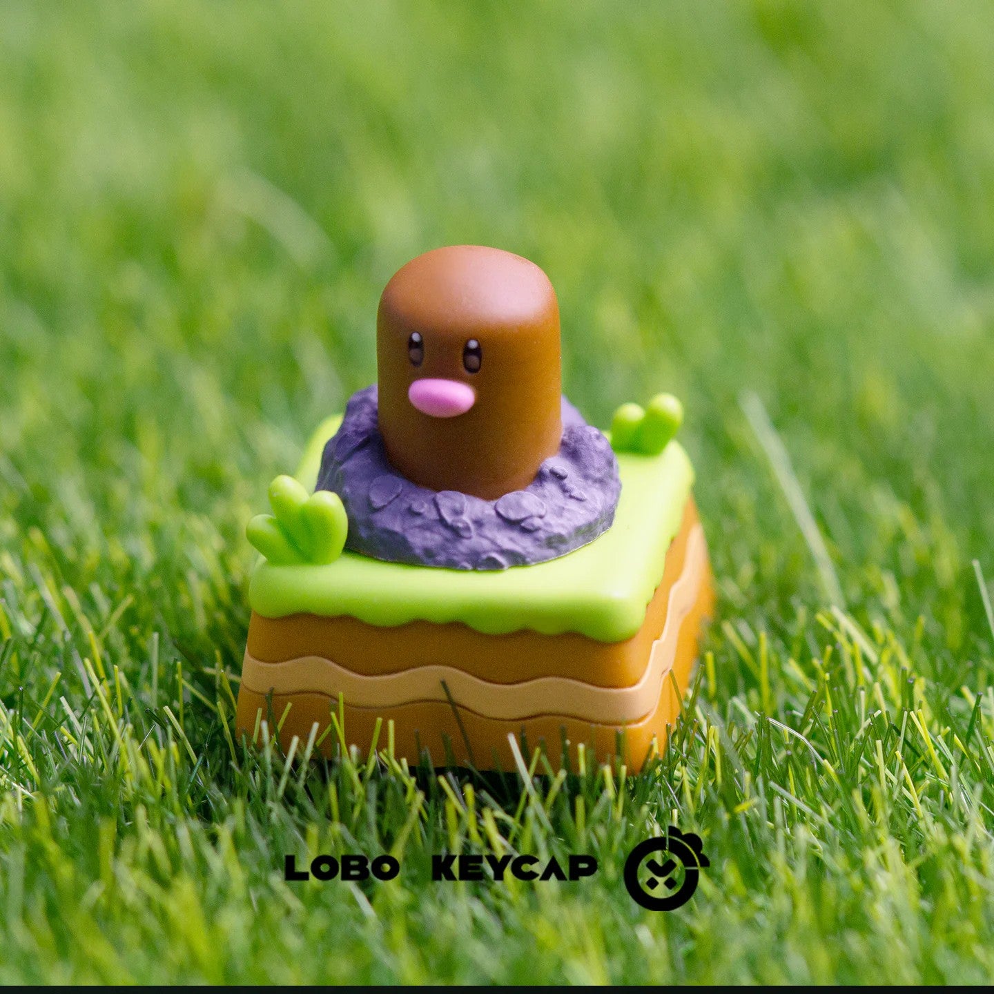 Pok é mon series, rotating style, multi-color resin molding, bearing rotation, cute cartoon personality keycaps, decorative keycaps.