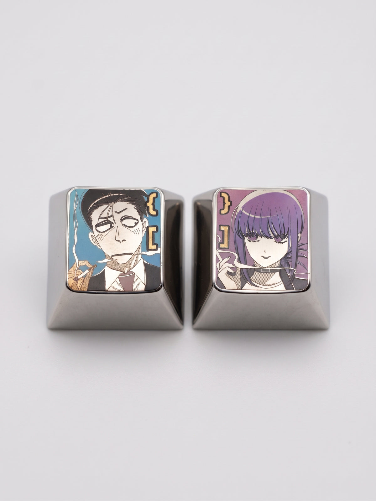 Two people smoking behind the supermarket 1U titanium alloy metal personalized keycaps, anime and game character peripheral products, decorative keycaps.