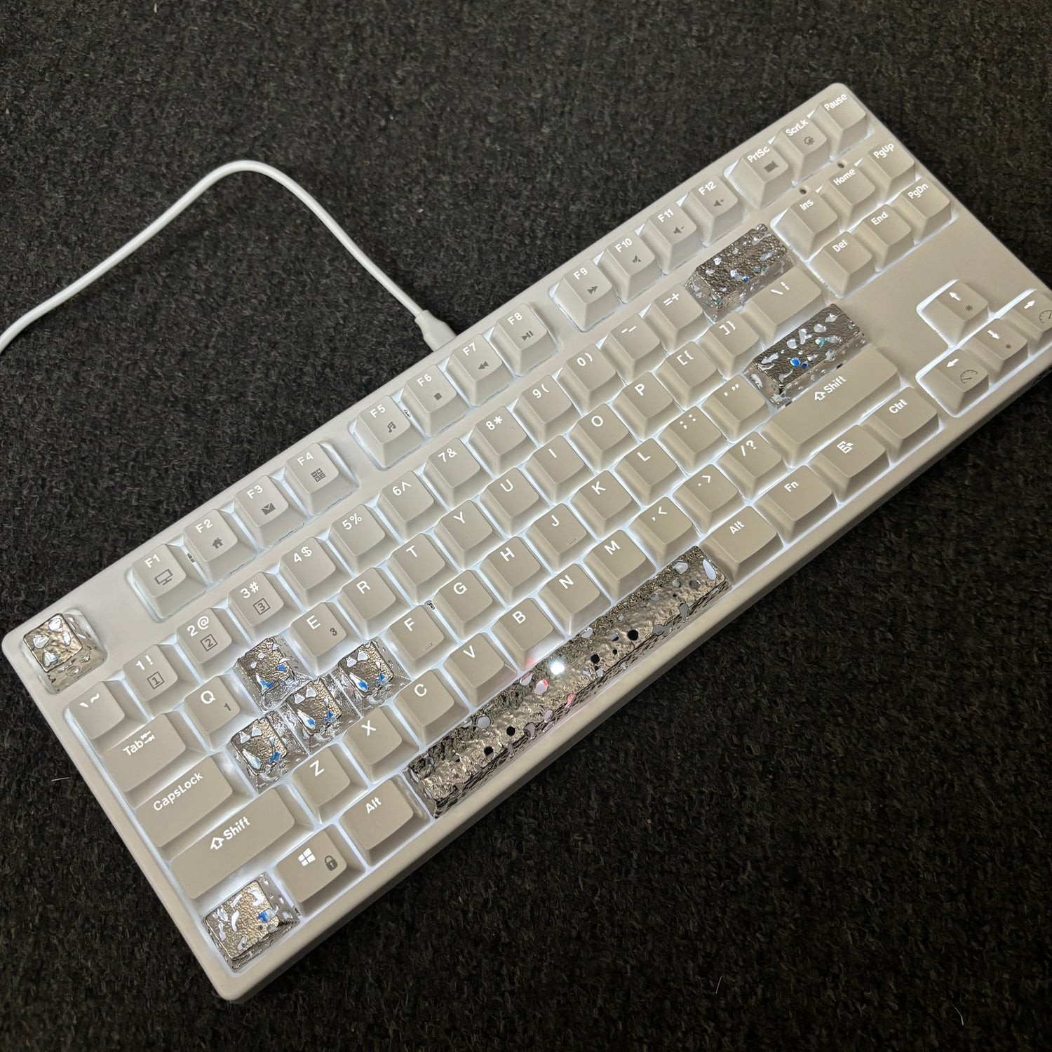 Pure copper and white copper, brass personalized hollow transparent keycaps, metal decorative keycaps