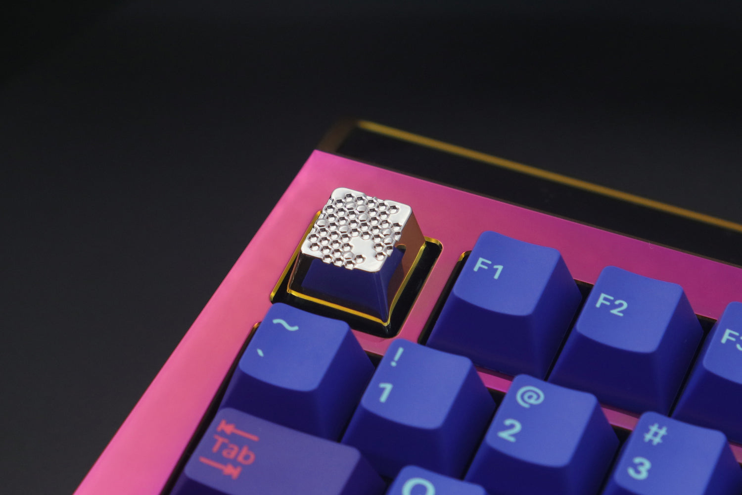 Prism honeycomb geometric art illusion silver plated zinc aluminum alloy metal personalized keycaps