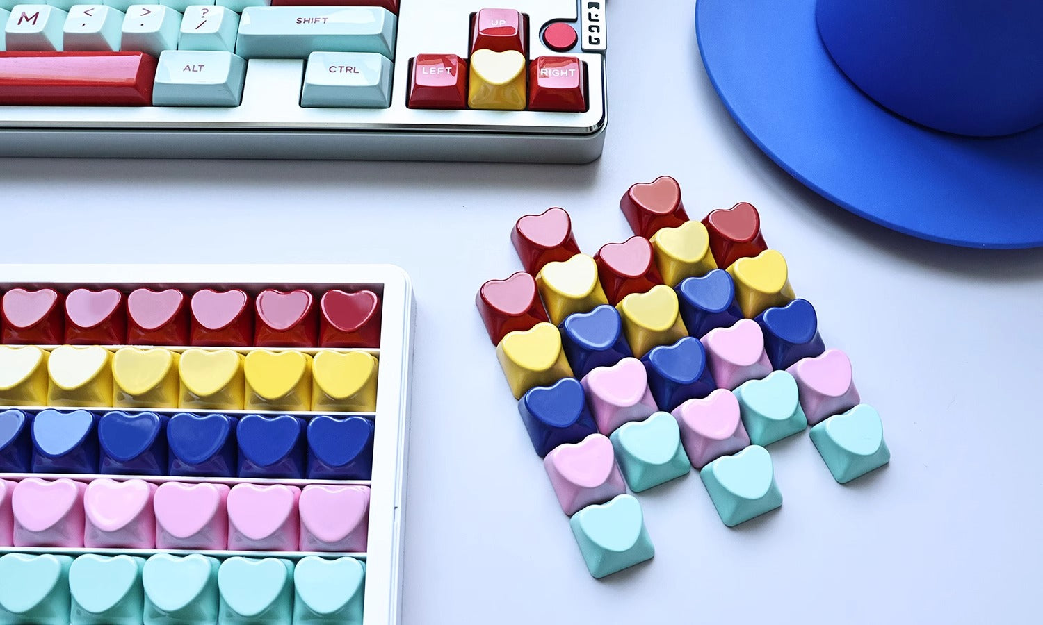 heart shape aluminum alloy keycaps, metal shaped personalized keycaps, metal baked paint, CNC machining, customized mechanical keyboard decoration keycaps