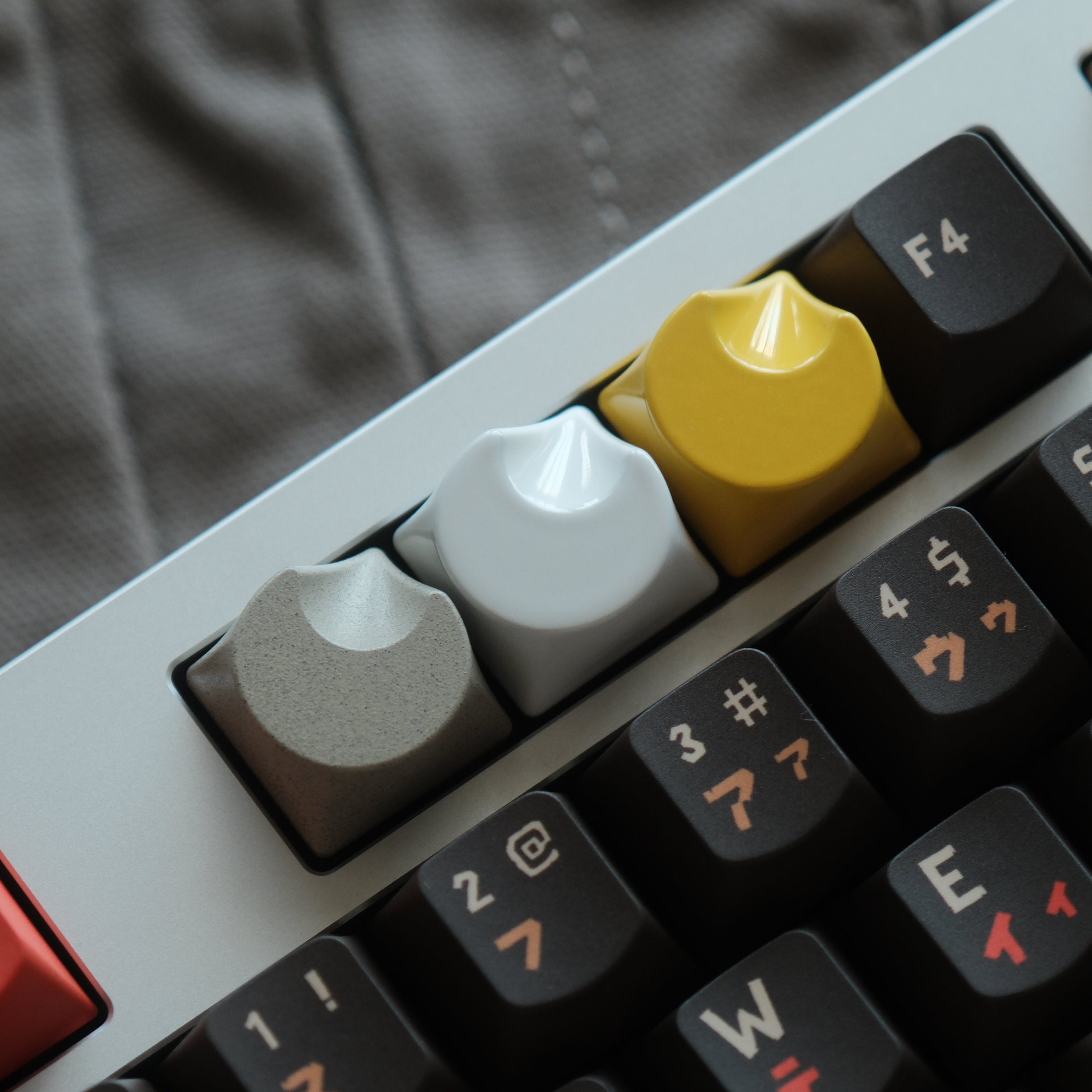 Minimalist Moon Metal Keycaps, Personalized Minimalist Keycaps, CNC Single Keycaps, Original Factory R4 1u Mechanical Keyboard, ESC Keycaps