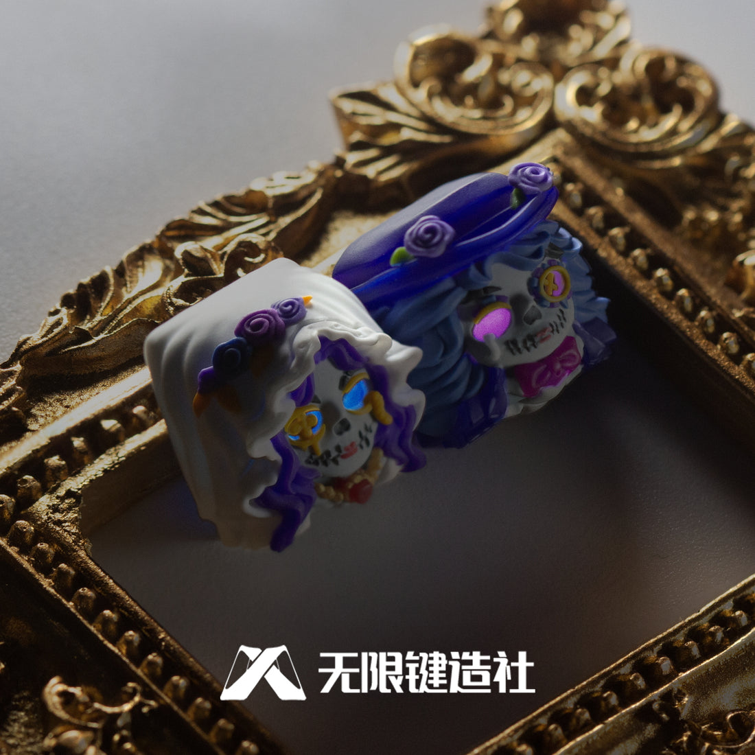 Halloween series, original zombie bride, zombie gentleman, multi-color resin molded personalized keycaps, Halloween gift mechanical keyboard decorative keycaps.