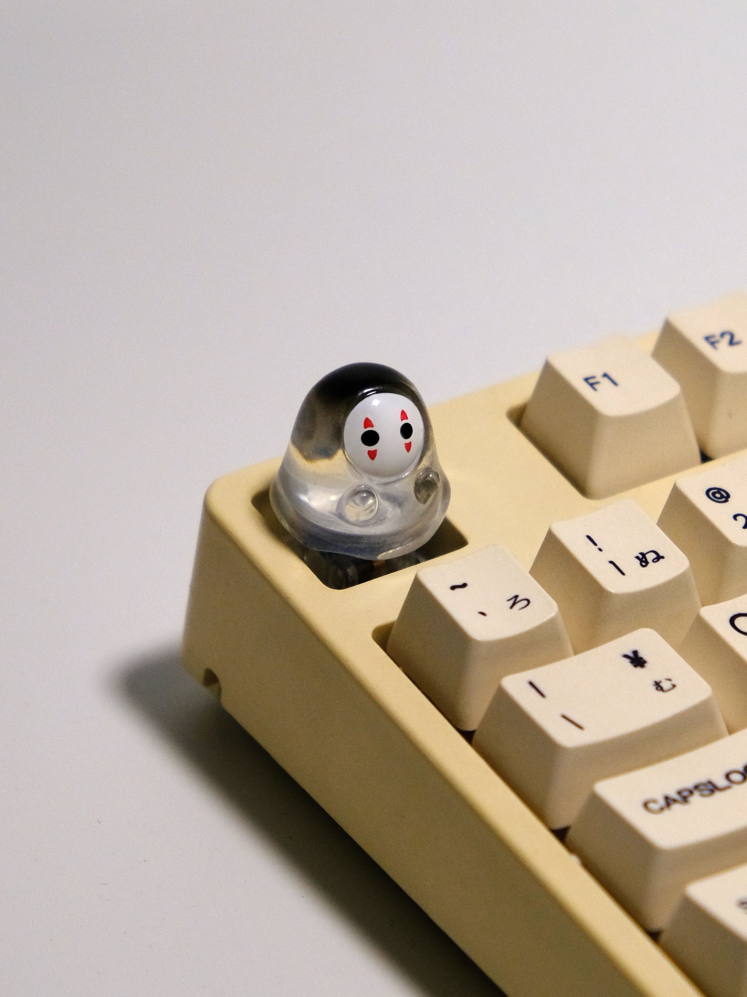 Cute Transparent Faceless Ghost Male Personalized Keycap Creative Decorative Keycap