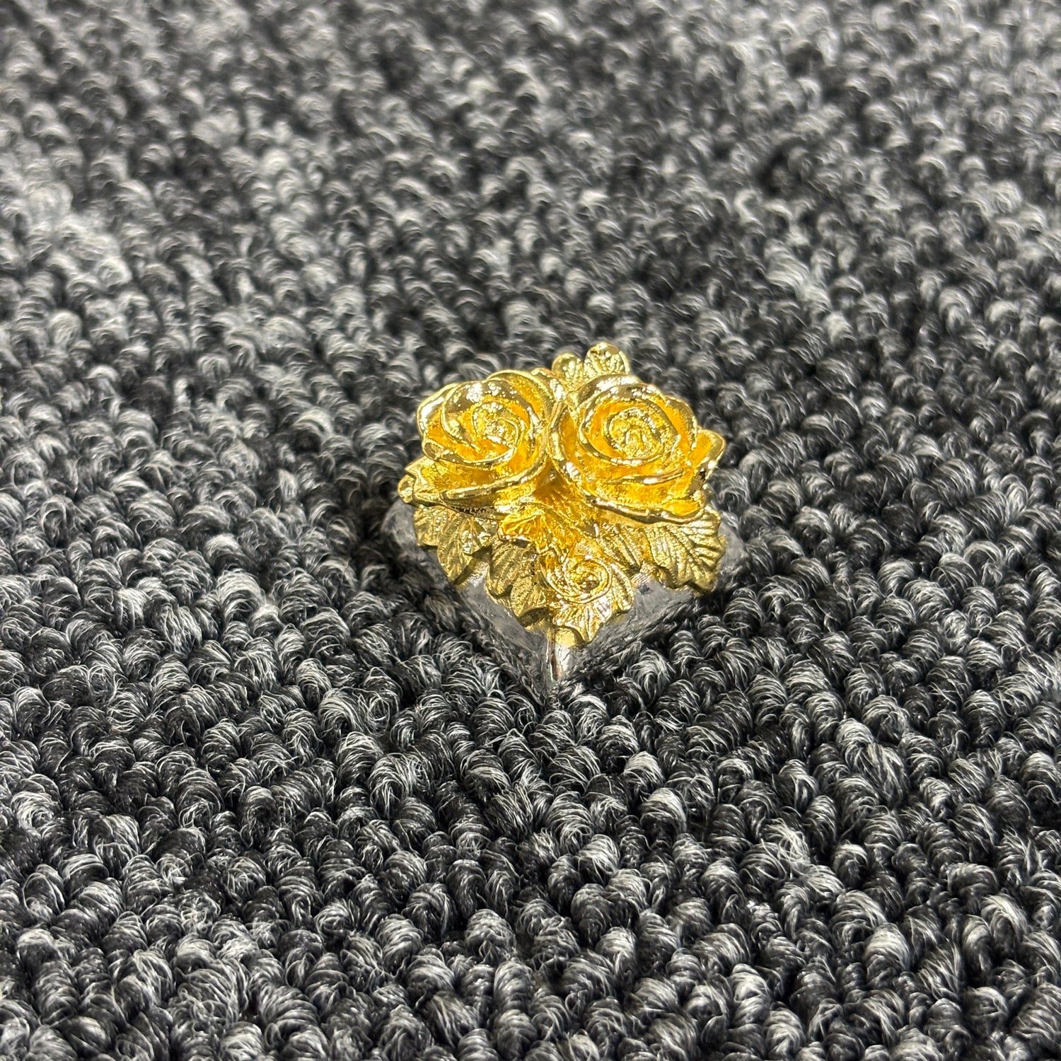 Original pure copper gold-plated rose personalized niche keycaps, personalized keycaps, metal craft jewelry keycaps