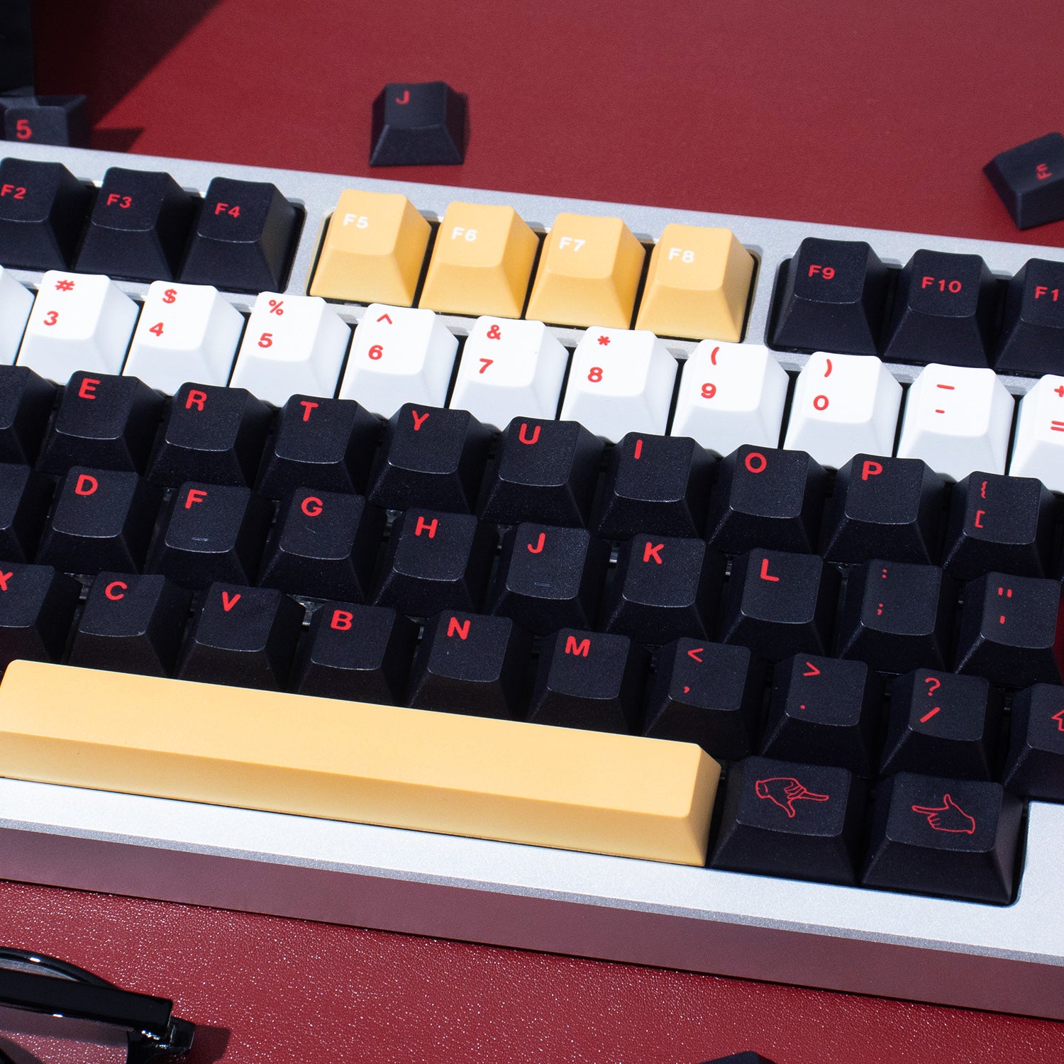 Chainsaw Man, Dominate Demon Small Full Set Side Carving Original Factory Transparent Original Factory Height Keycap Set