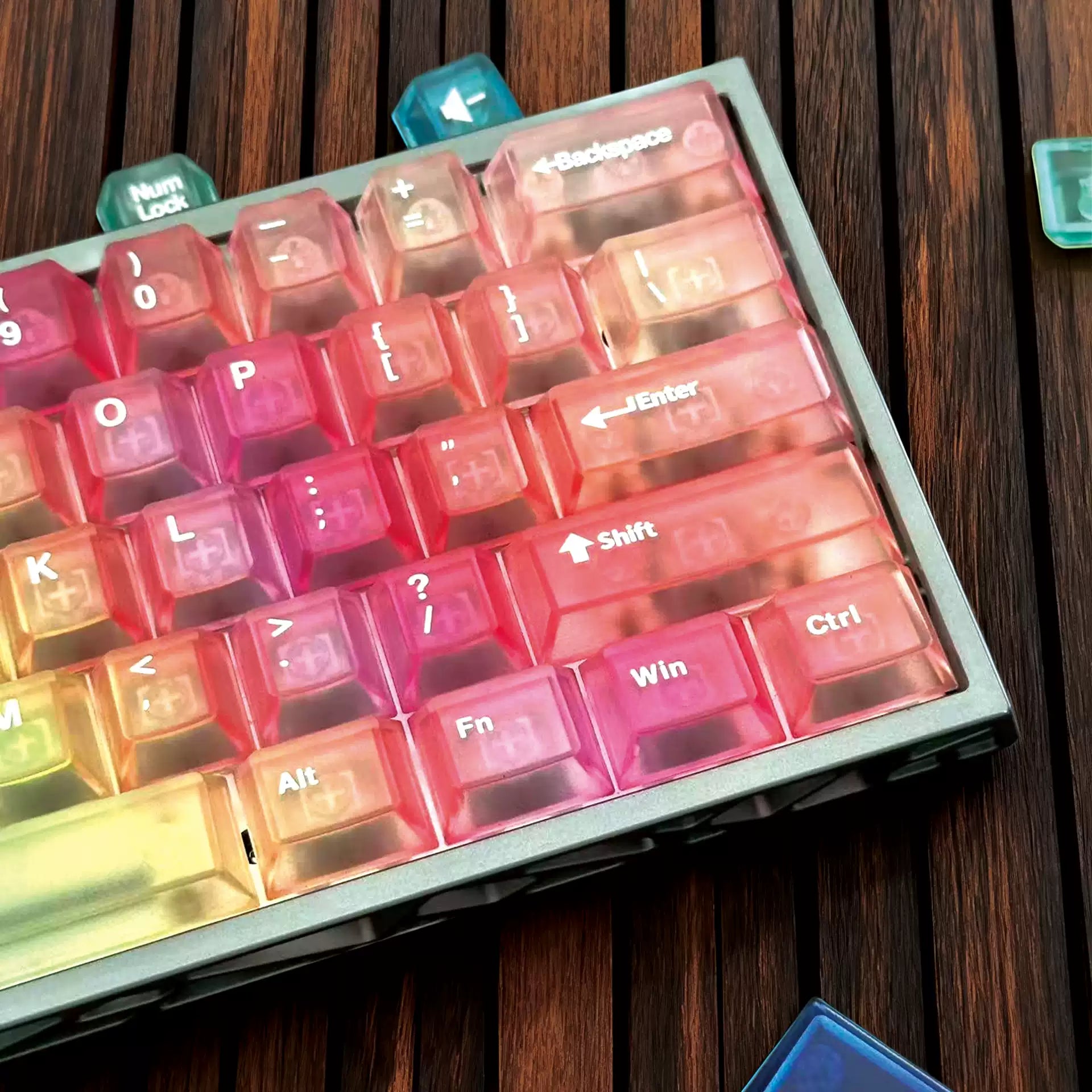 Rainbow Theme PC Transparent Original Factory Small Complete Set Side Carving Original Transparent Original Factory Height Keycap Set