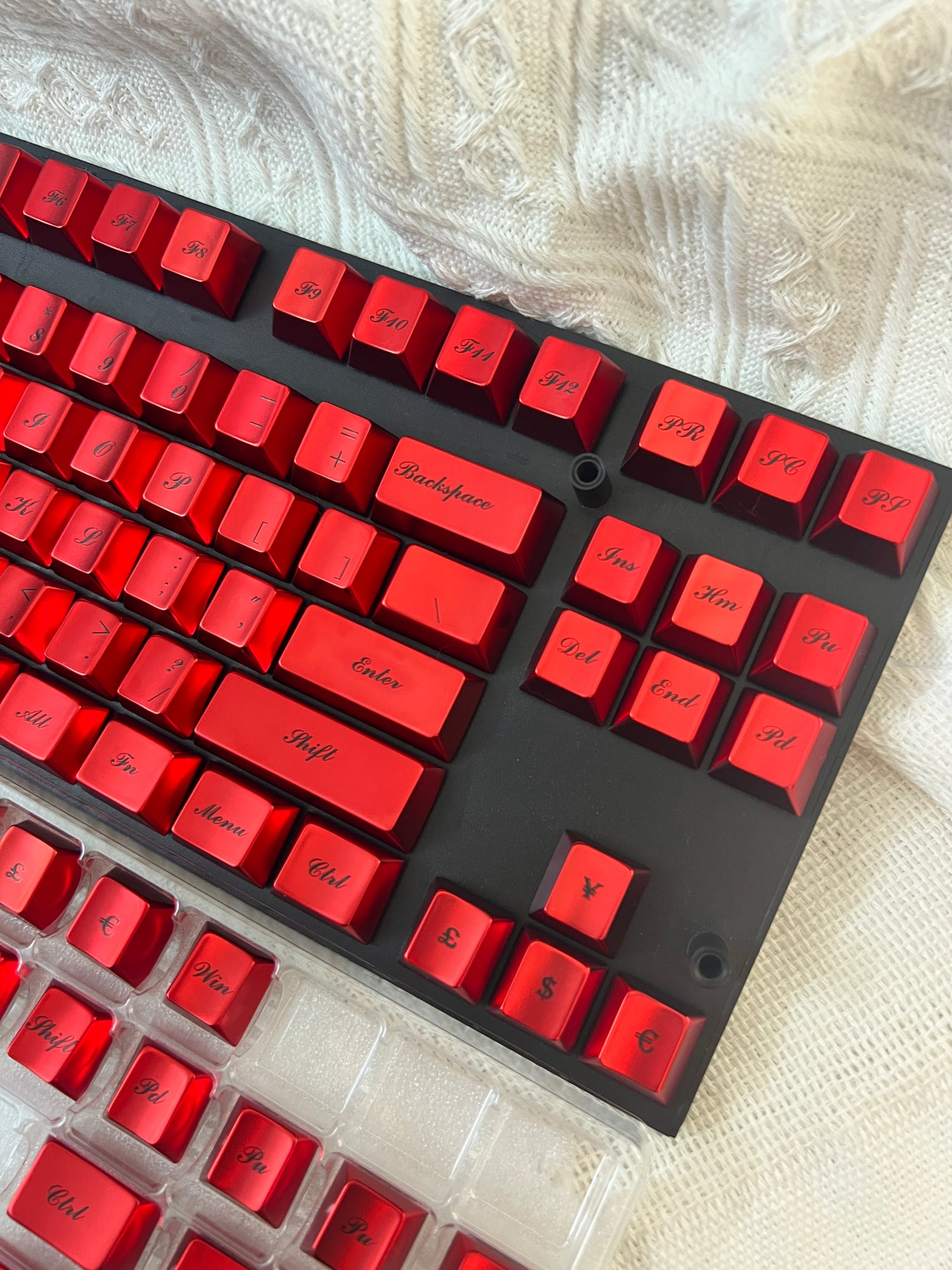 Metal electrophoretic red, floral font, metal set personalized keycap series.