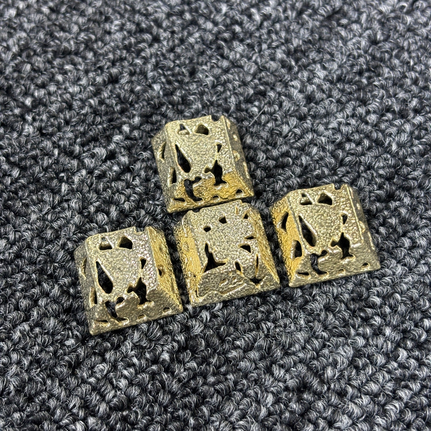 Pure copper and white copper, brass personalized hollow transparent keycaps, metal decorative keycaps