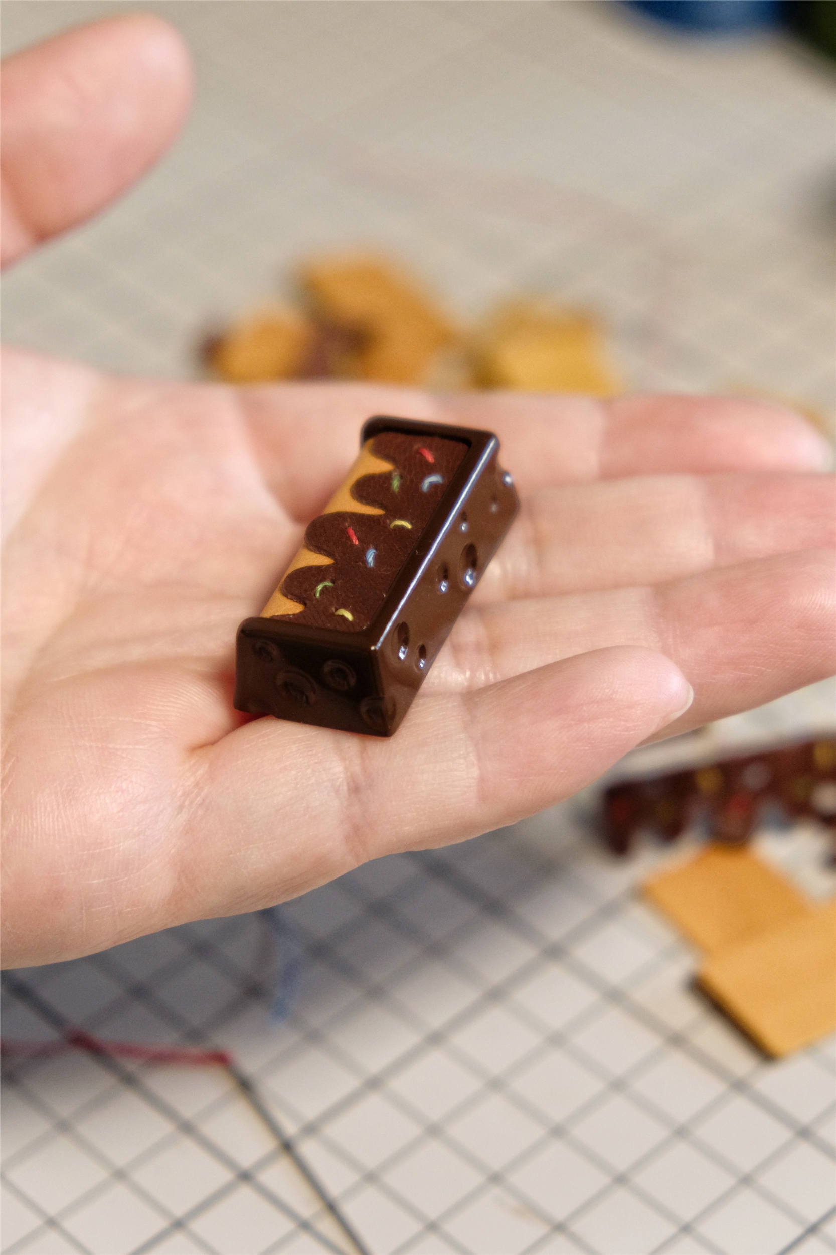 Delicious cake, 2U leather+resin personalized keycaps, mechanical keyboard decorative keycaps, food art creative keycaps