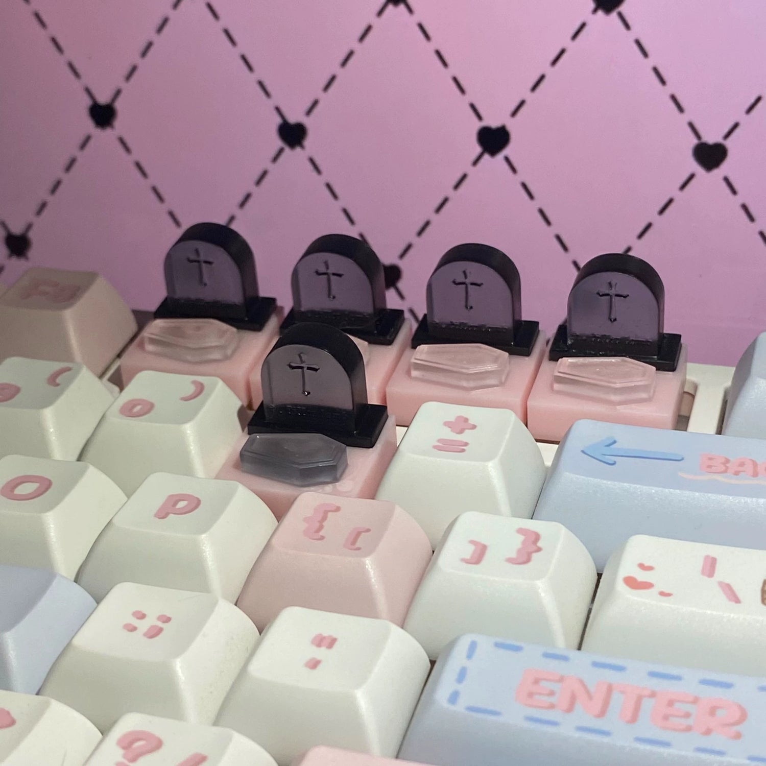 Transparent, black powder tombstone small board keycaps, original personalized keycaps, resin artisankeycaps