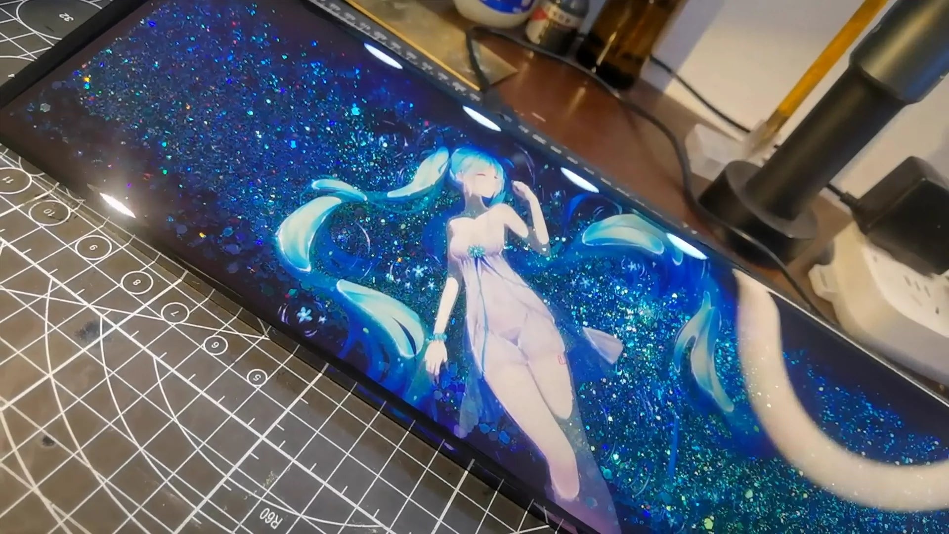 Hatsune Miku quicksand model, keyboard resin hand rest, palm rest, keyboard peripheral accessories