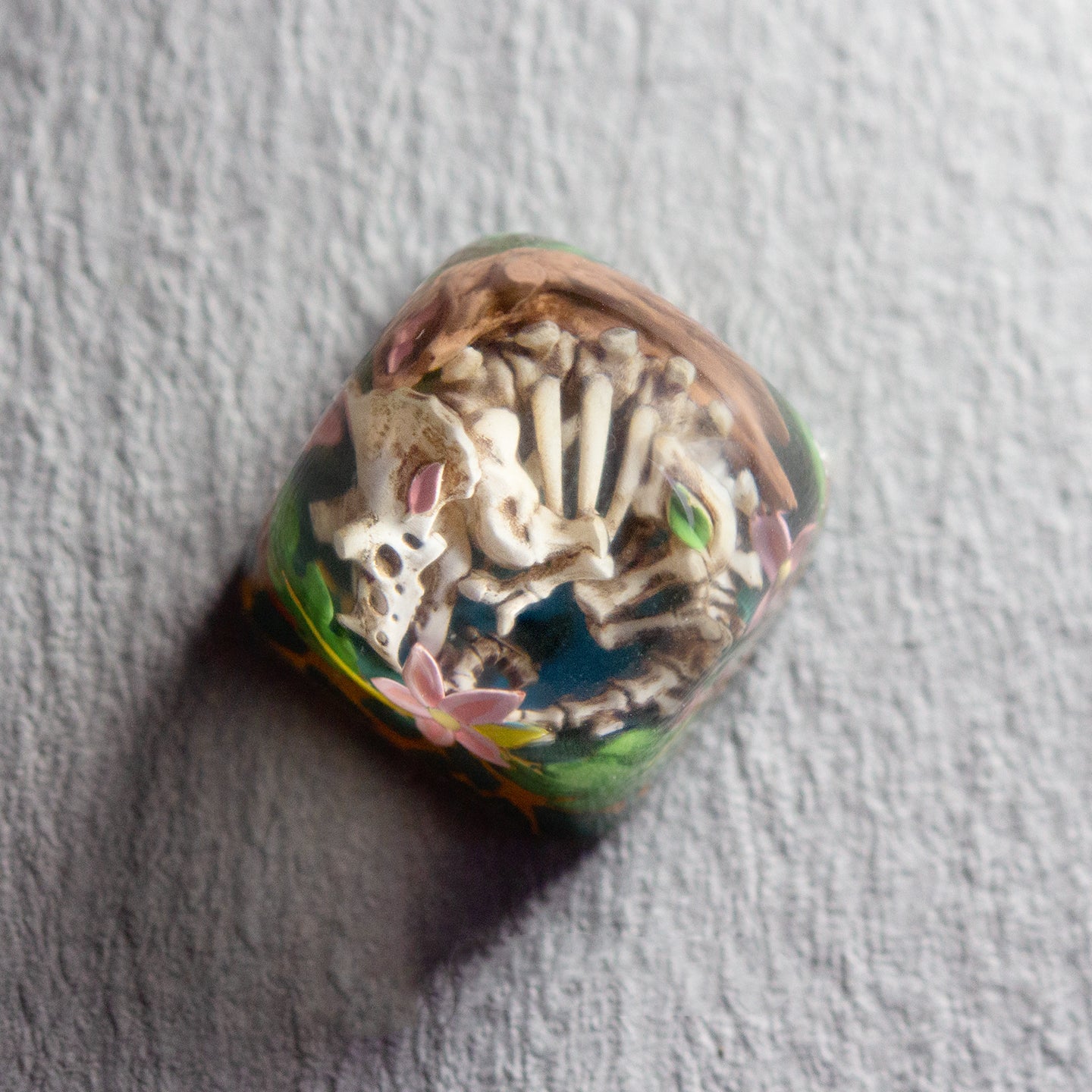 Miniature landscape Triceratops fossil, Crystal drops of glue material artisankeycaps, craftsman decorated keycaps.