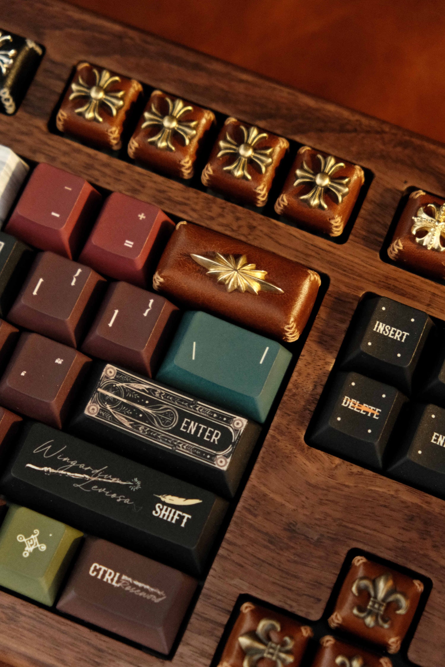 Leather sewing, resin base, Chrome Hearts, Retro style 2U backspace key personalized keycap, mechanical keyboard decorative keycap