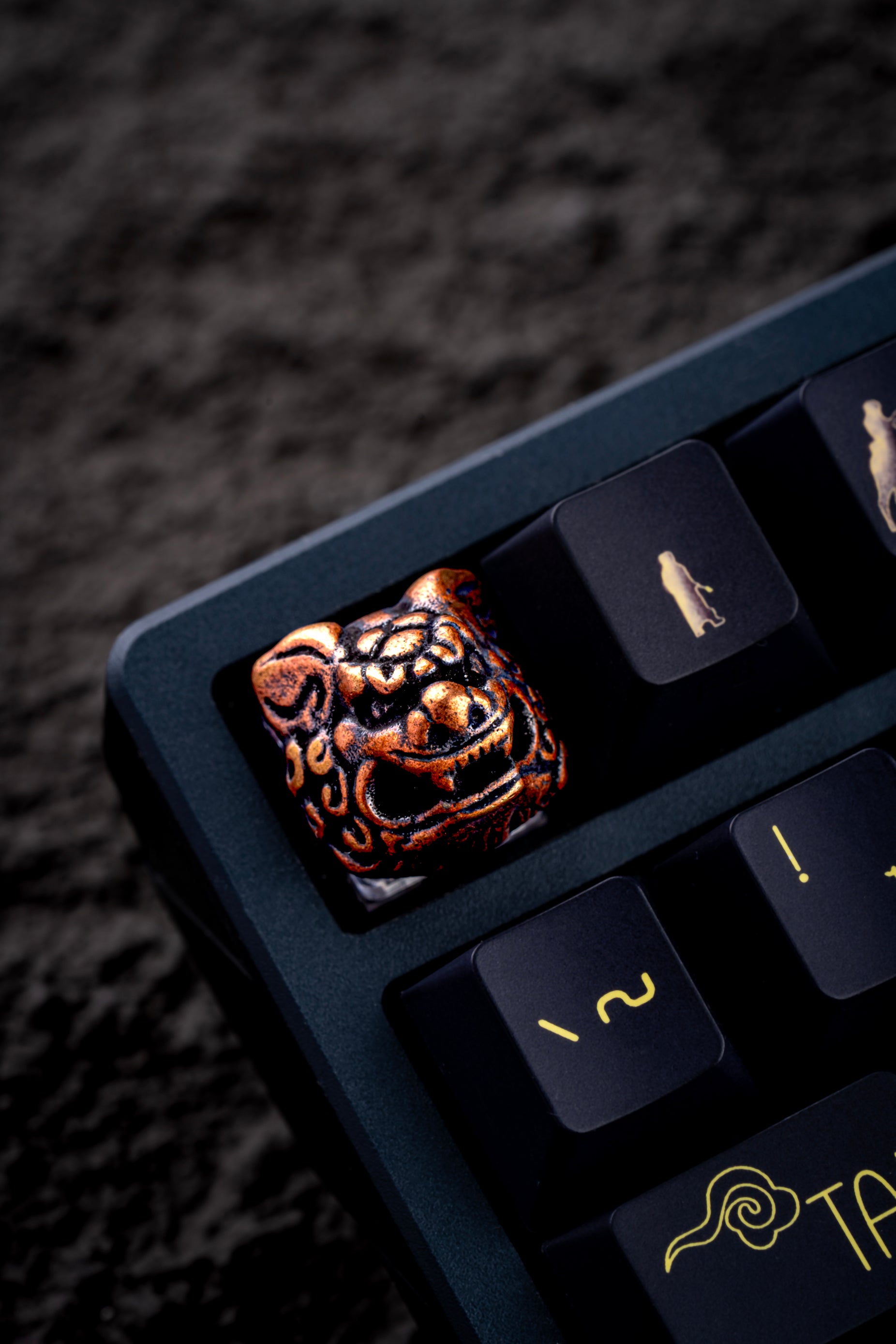 Monster Hunter Keycap Personalized Customized Copper, Original Factory Height Keycap