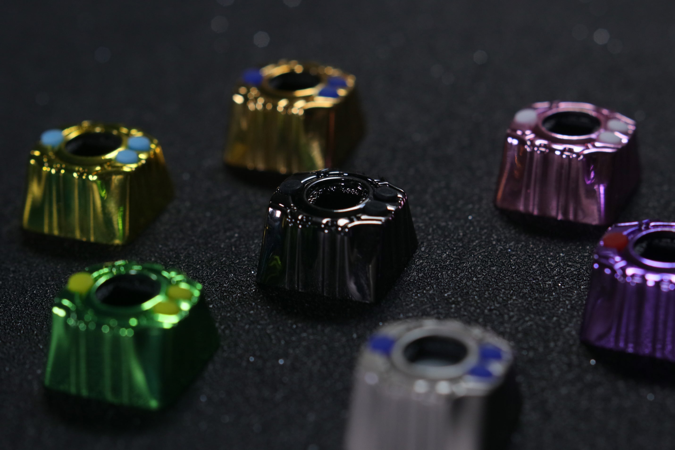 Digimon peripheral mechanical keyboard zinc, aluminum alloy anodized metal personalized keycaps