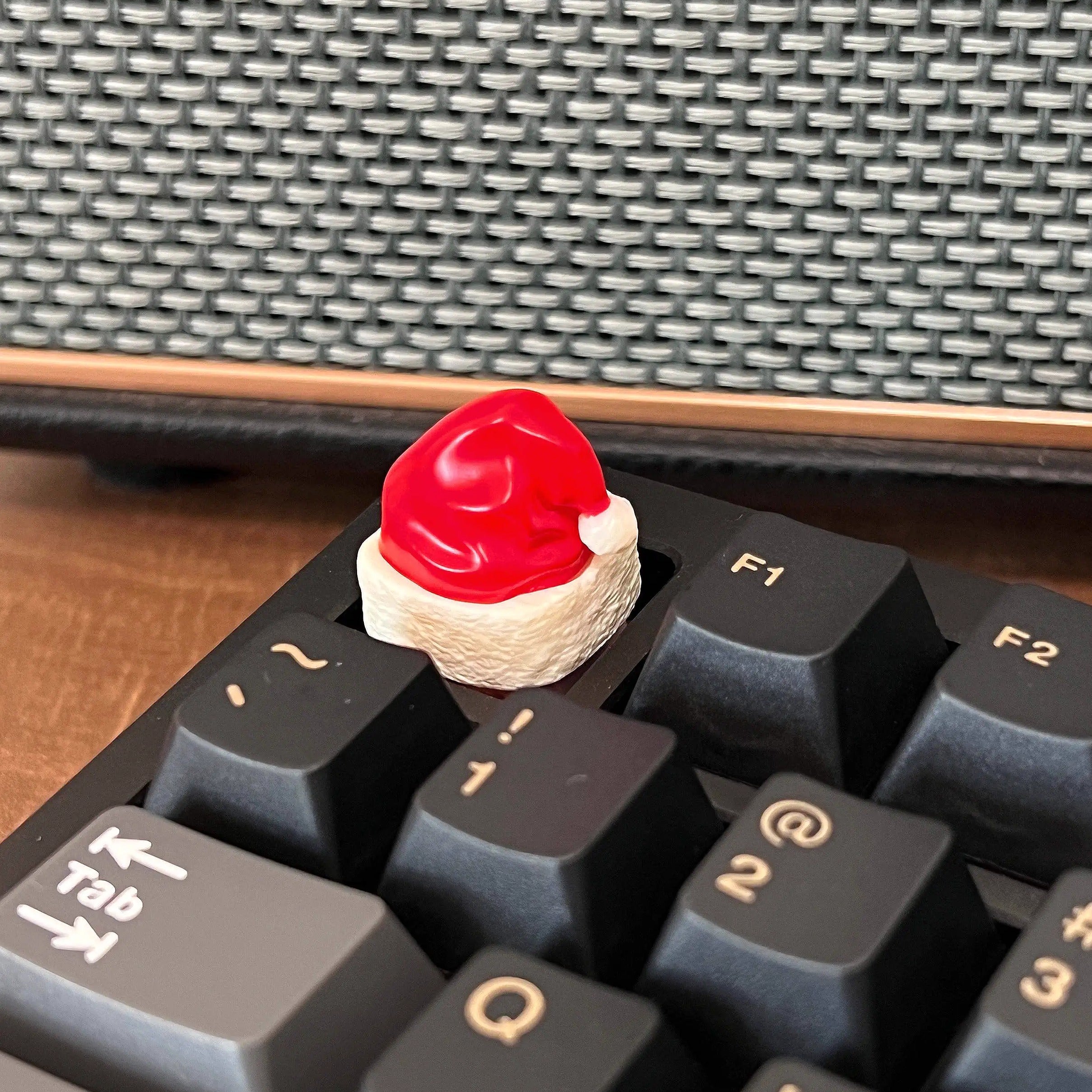 Original design: Christmas reindeer 2.25U keycaps, mechanical keycaps, return keycaps, personalized keycaps, colorful artistic keycaps, decorative keycaps