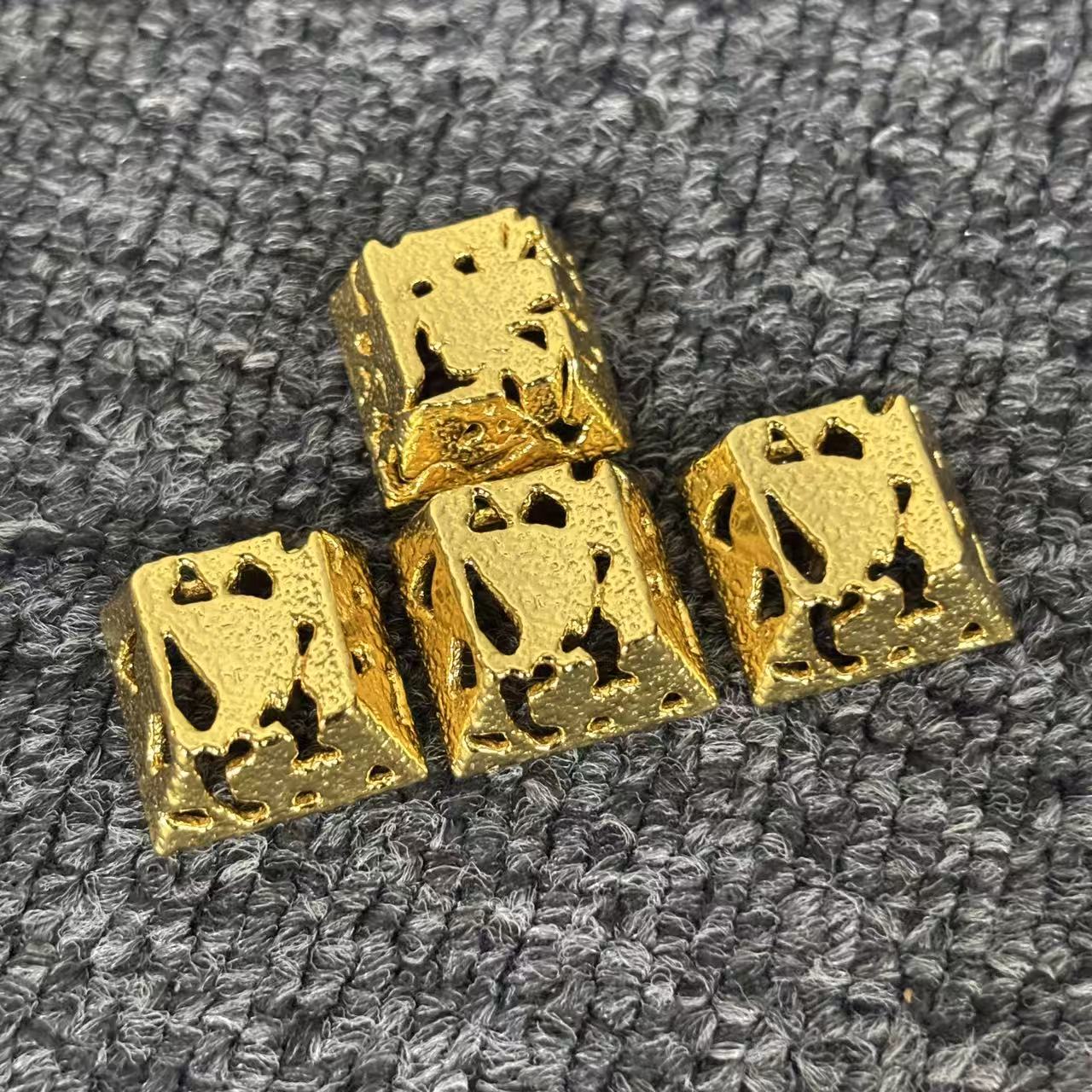 Pure copper material surface gold-plated hollow metal personalized keycaps, metal minimalist style translucent decorative keycaps