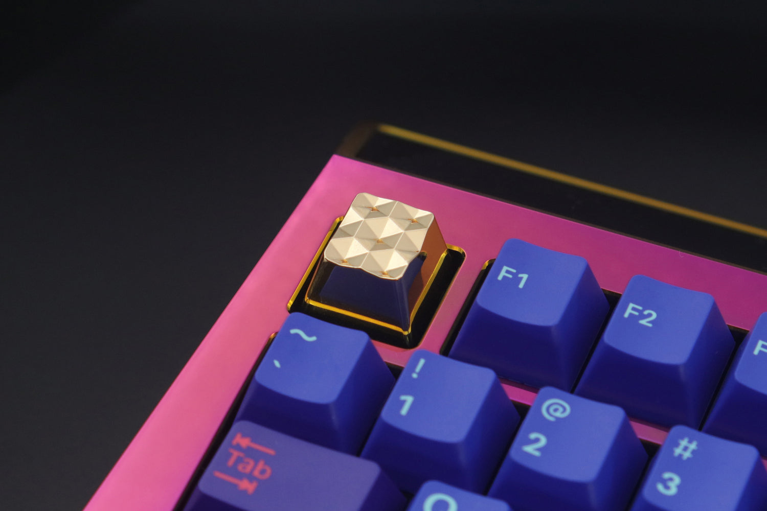 Prism honeycomb geometric art illusion silver plated zinc aluminum alloy metal personalized keycaps