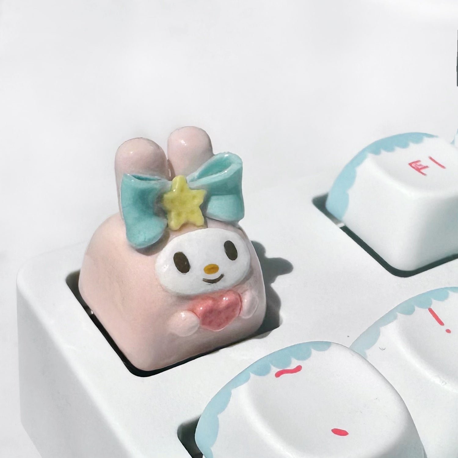 Handmade resin clay, stone plastic clay, personalized keycaps, artisankeycaps, mechanical keyboard decorative keycaps.