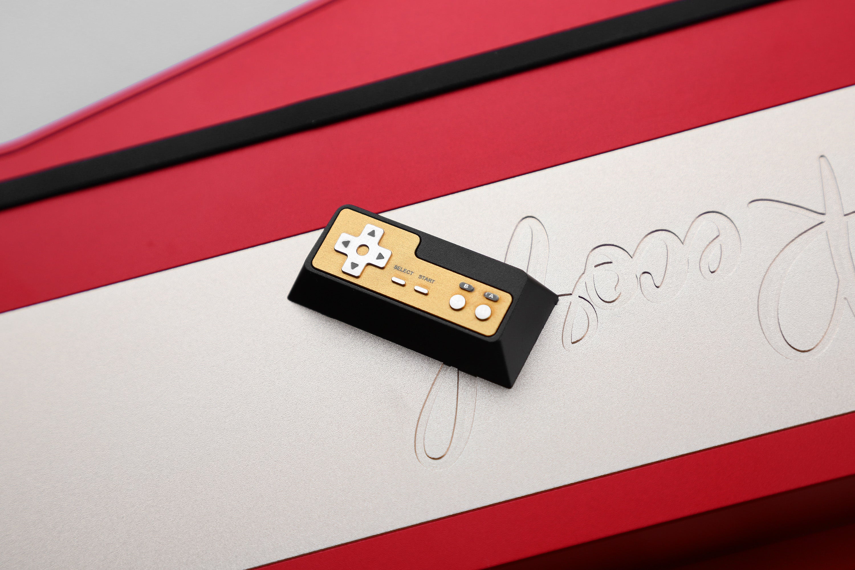 Metal die-cast, 2.25U red and white FC game console controller, mechanical keyboard cap, anodized metal keycap