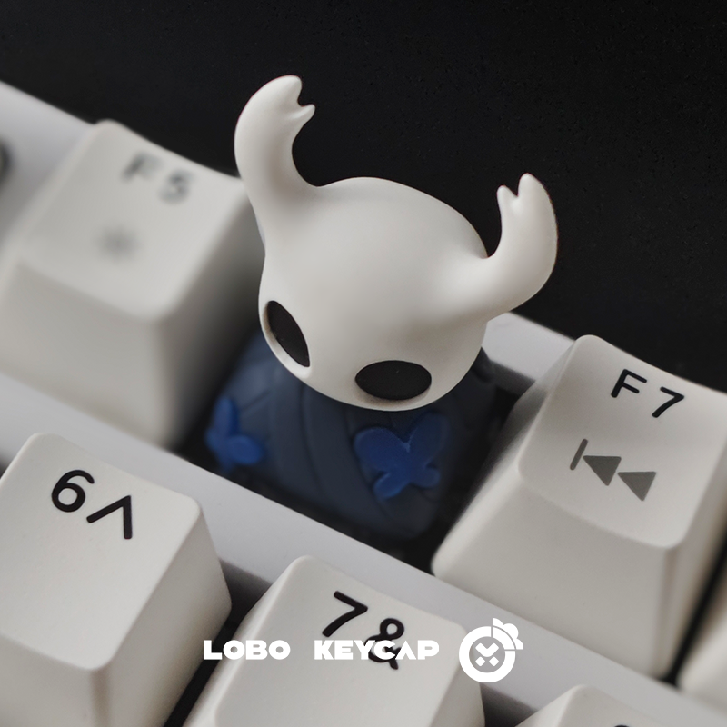 The Hollow Knight, Multi colored resin molded personalized keycaps, resin art keycaps for anime and gaming peripherals