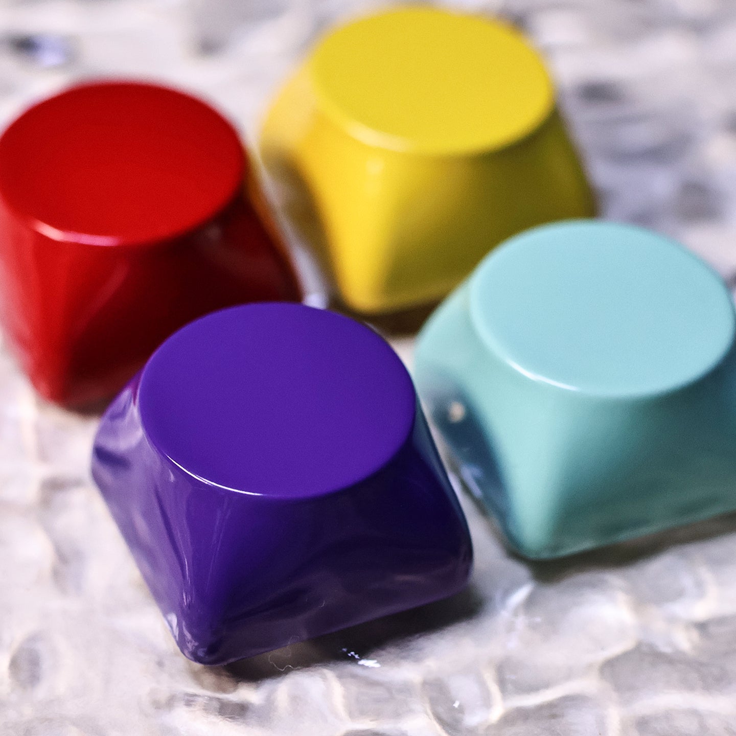 Original shaped personalized keycaps, round aluminum alloy keycaps, metal baked paint, CNC machining, customized mechanical keyboard keycaps