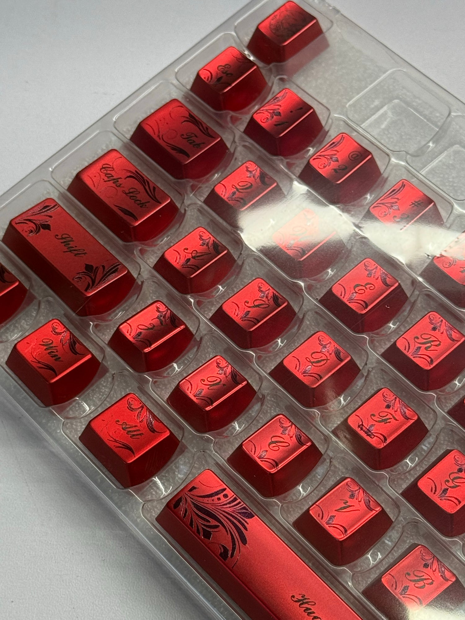 Metal electrophoretic red, floral font, metal set personalized keycap series.