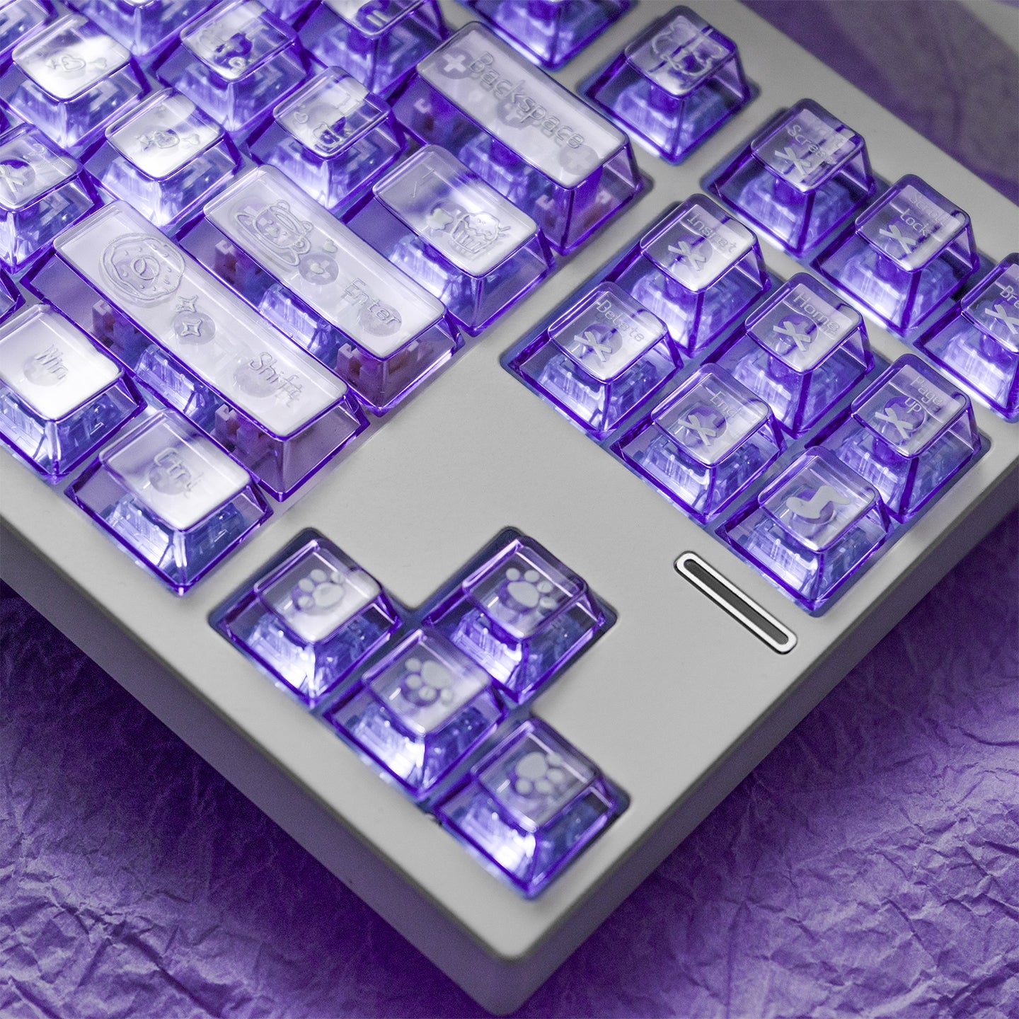 Snowy Mountain Strawberry Heartbeat Gradient Pink Transparent Mechanical Keyboard Keycaps Customization Complete Set PBT+PC Original Factory Height Set Keycaps