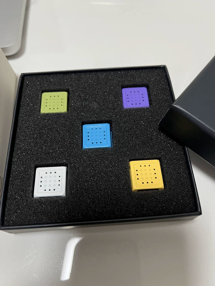 Small stool hollowed out metal personalized keycaps, customized mechanical keyboard, cultural and creative keycaps