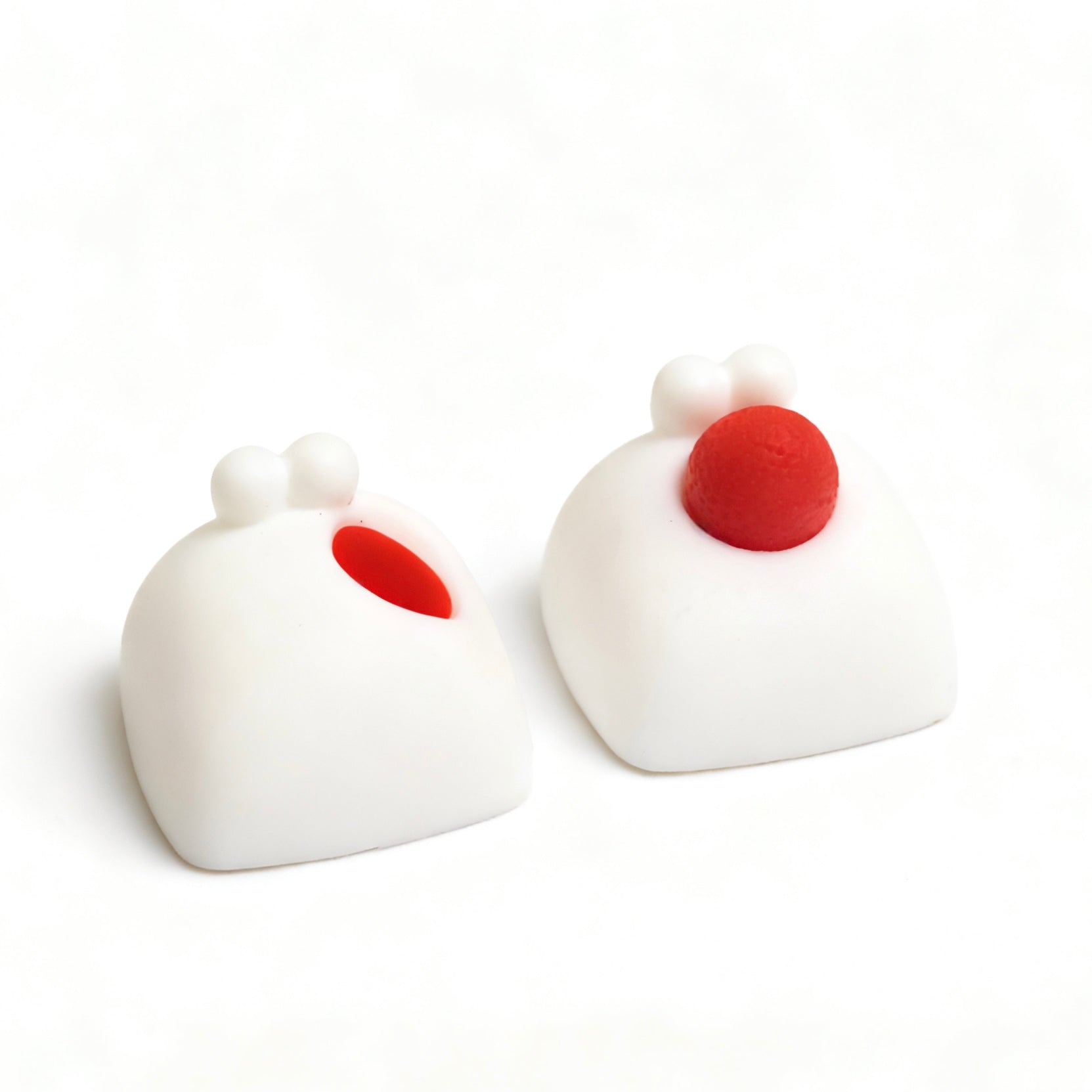 Cute cartoon bunny, multi-color resin molded small animal personalized keycap mechanical keyboard artisankeycaps