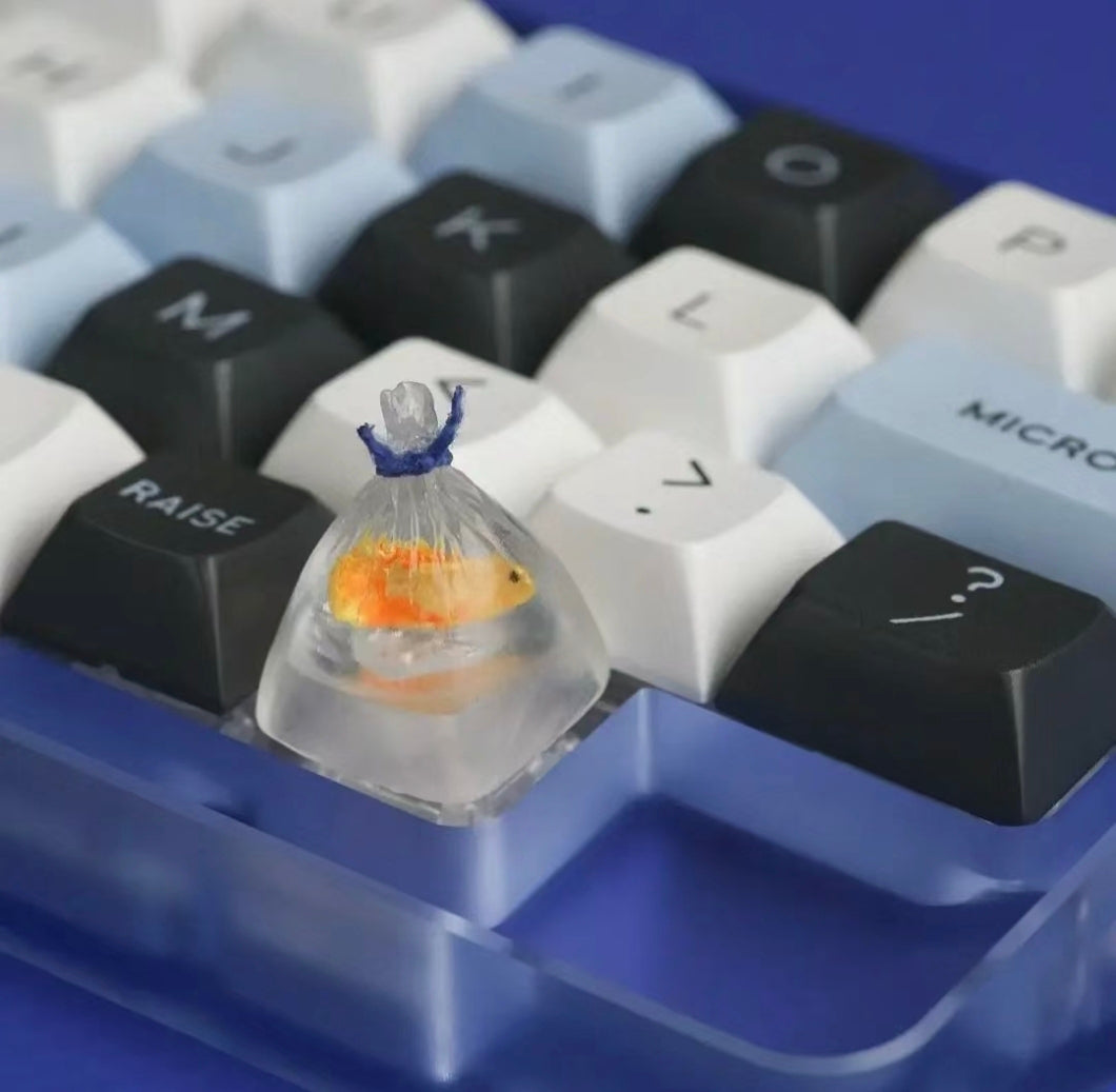 Goldfish keycaps, small goldfish keycaps, creative design keycaps, three-dimensional keycaps