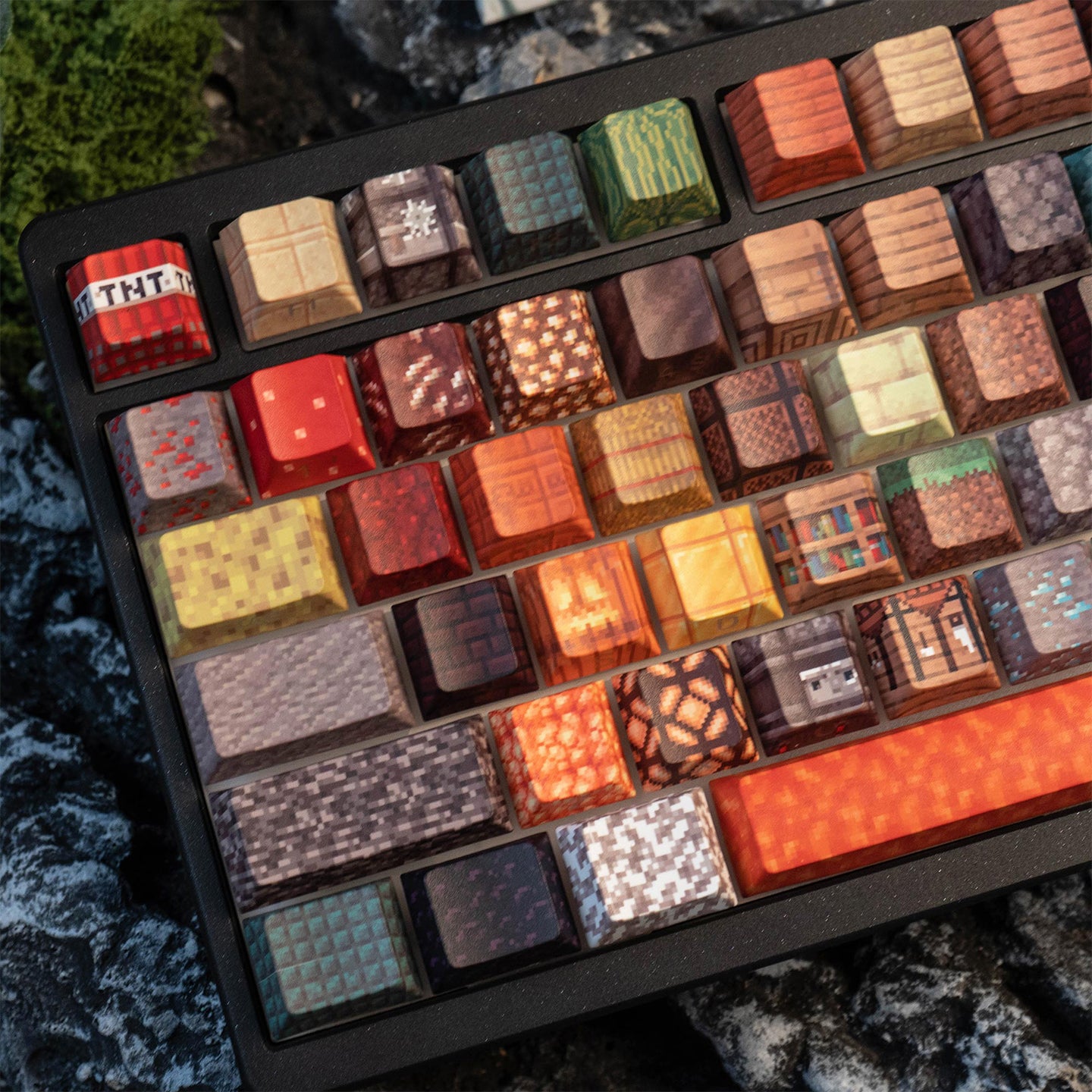 Minecraft theme, side transparent mechanical keyboard keycaps, personalized customization, PBT heat sublimation, original factory height