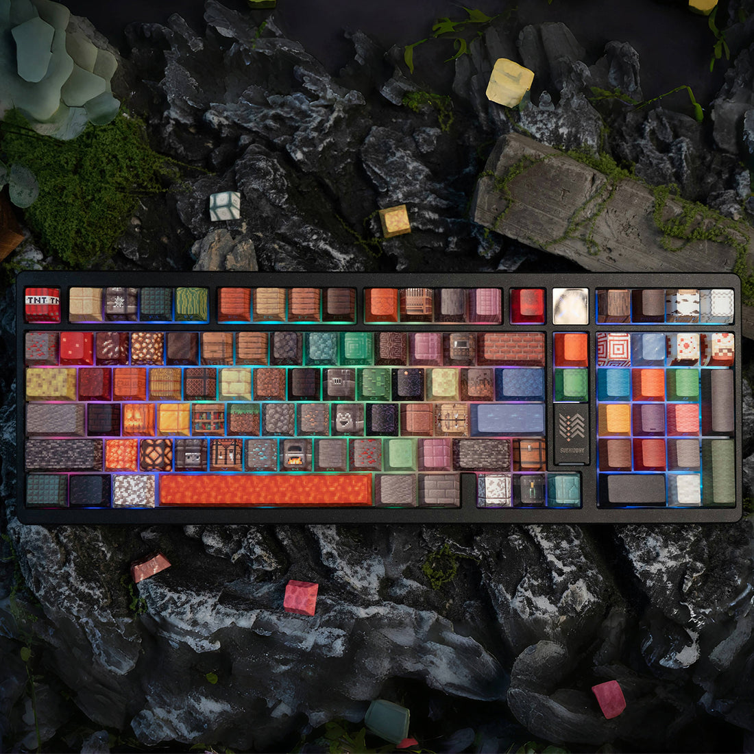 Minecraft theme, side transparent mechanical keyboard keycaps, personalized customization, PBT heat sublimation, original factory height