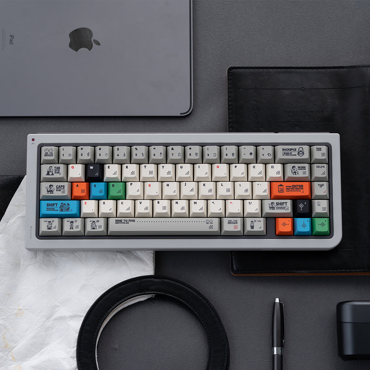 Early work and late return theme mechanical keyboard keycap complete set PBT heat sublimation original factory highly personalized keycap set