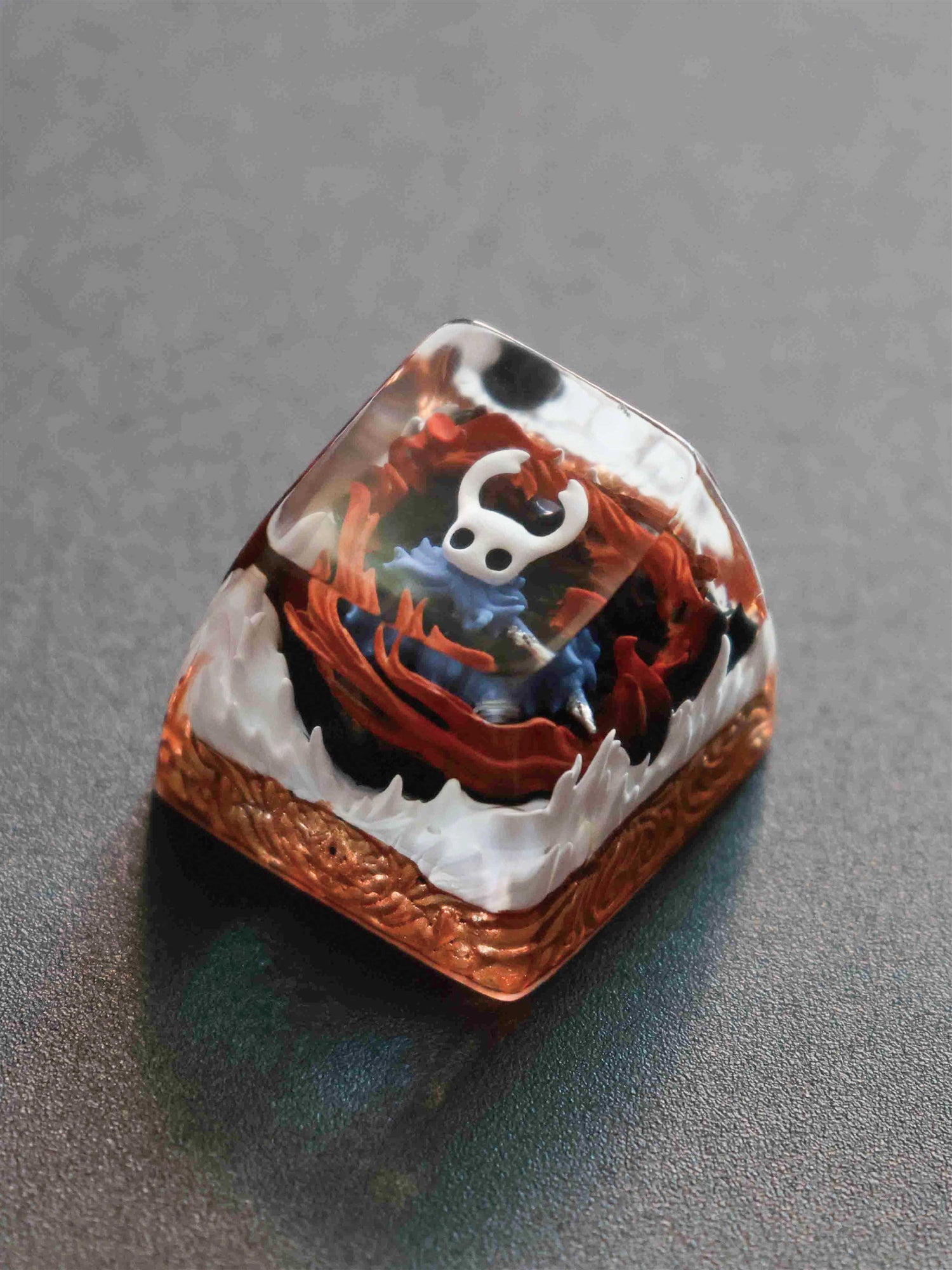 Hollow Knight, Crystal drops of glue personalized keycaps, game art keycaps, decorative keycaps